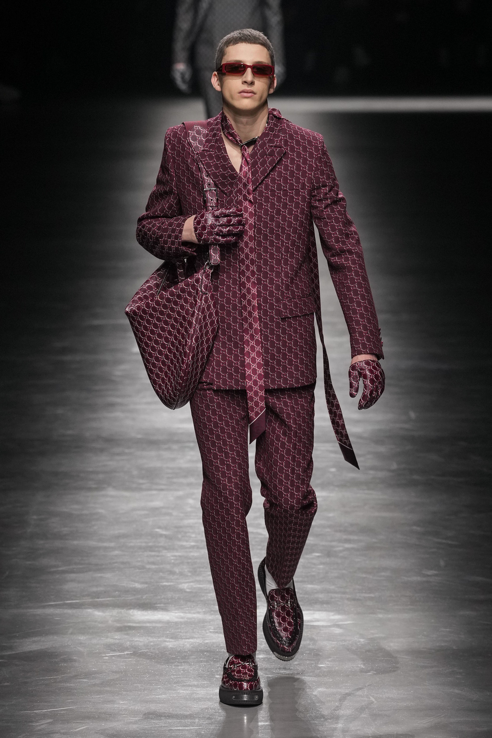 Look 13