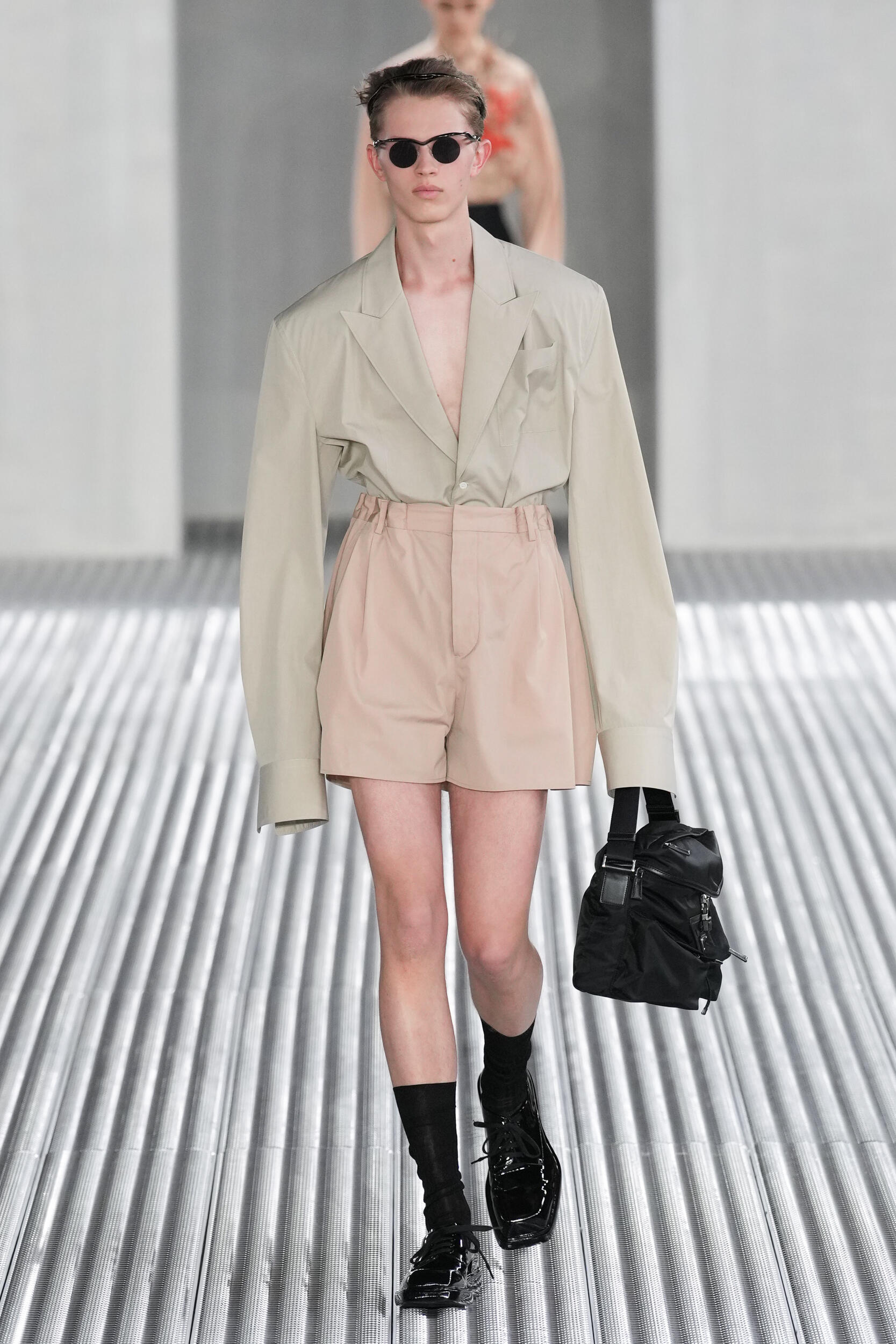 Look 24
