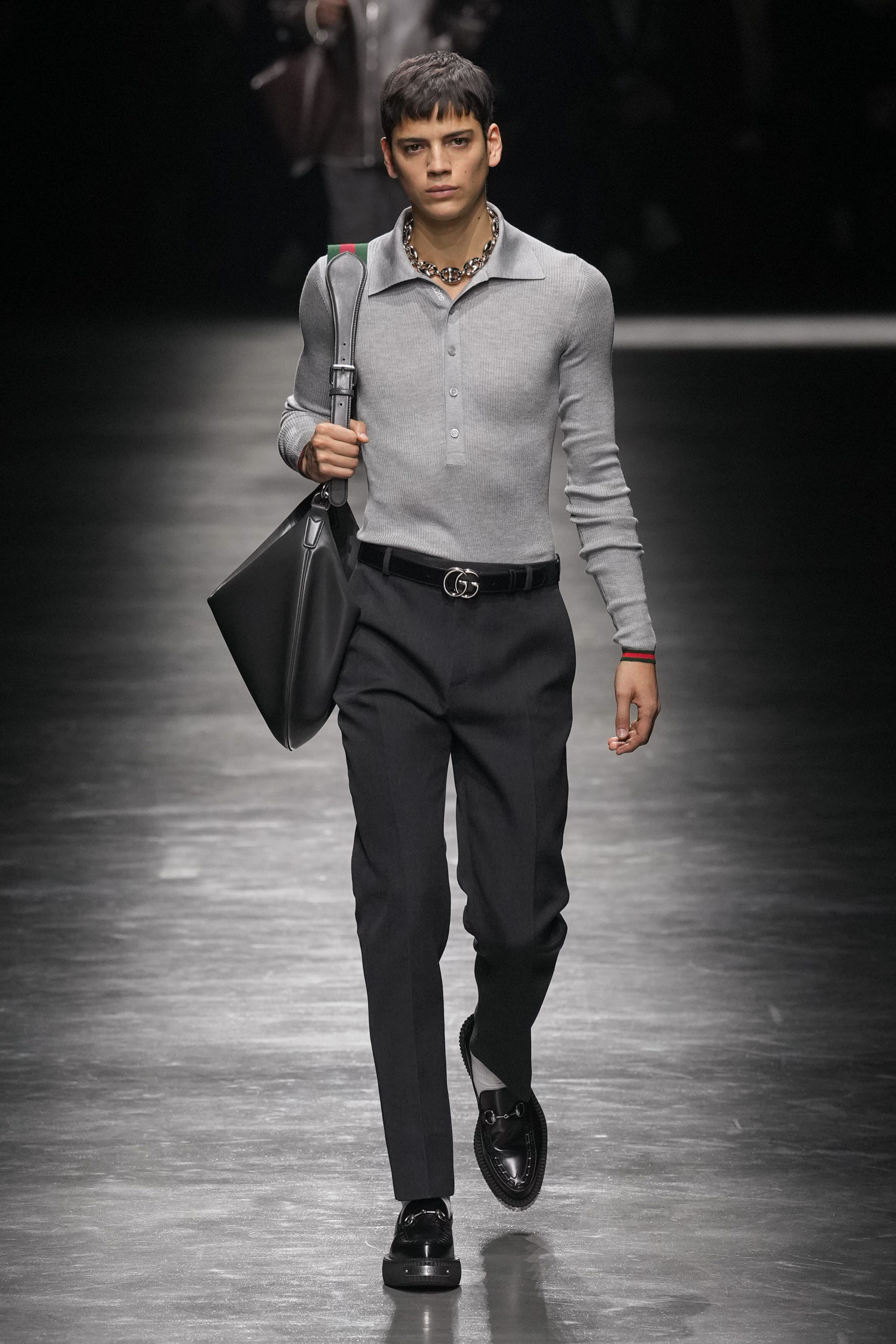 Look 15
