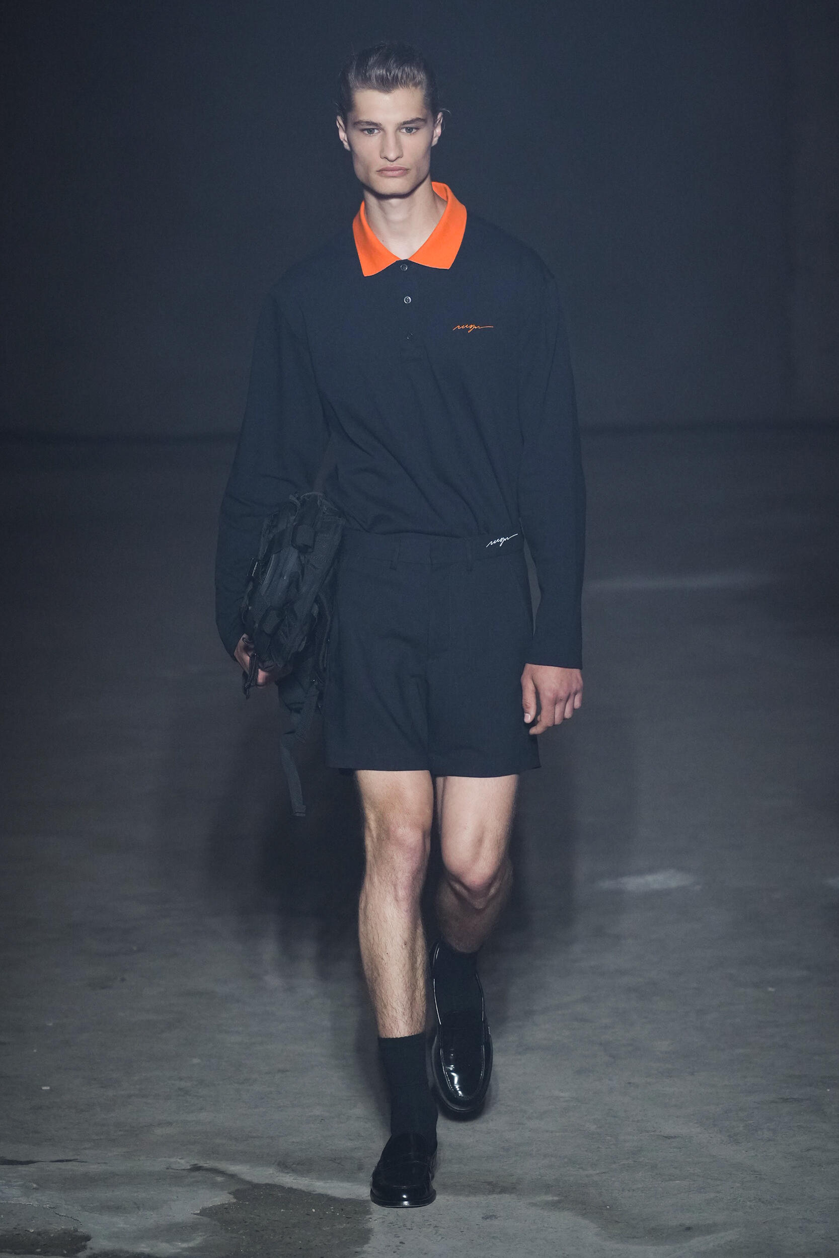 Look 28