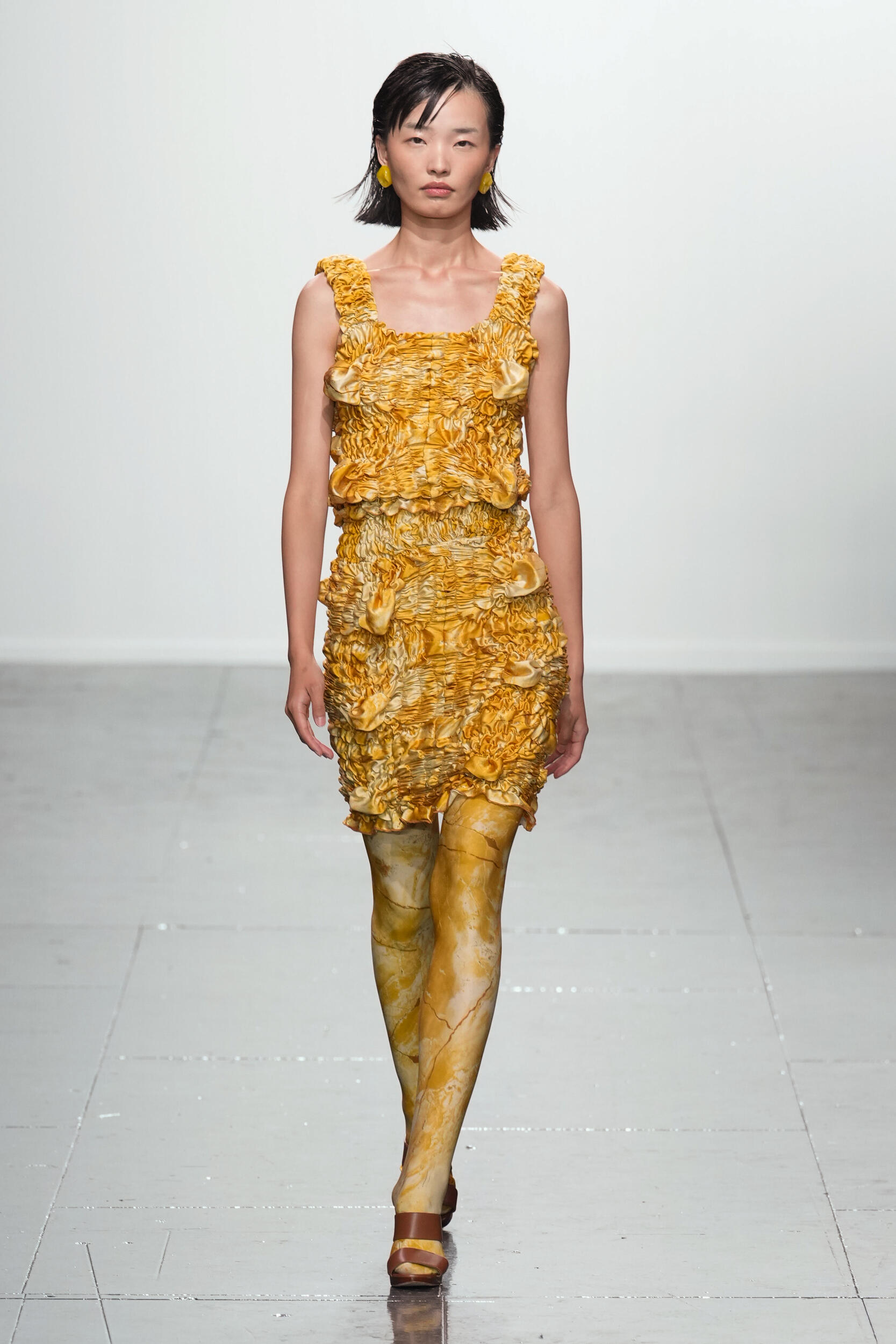 Look 17