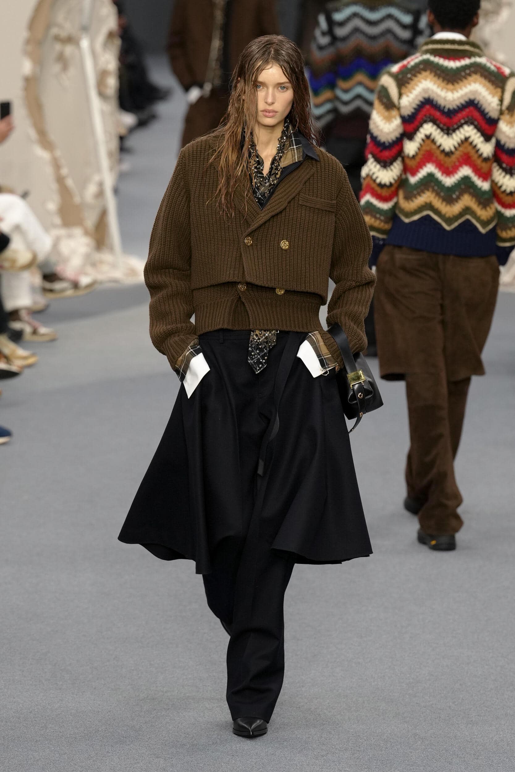 Look 29