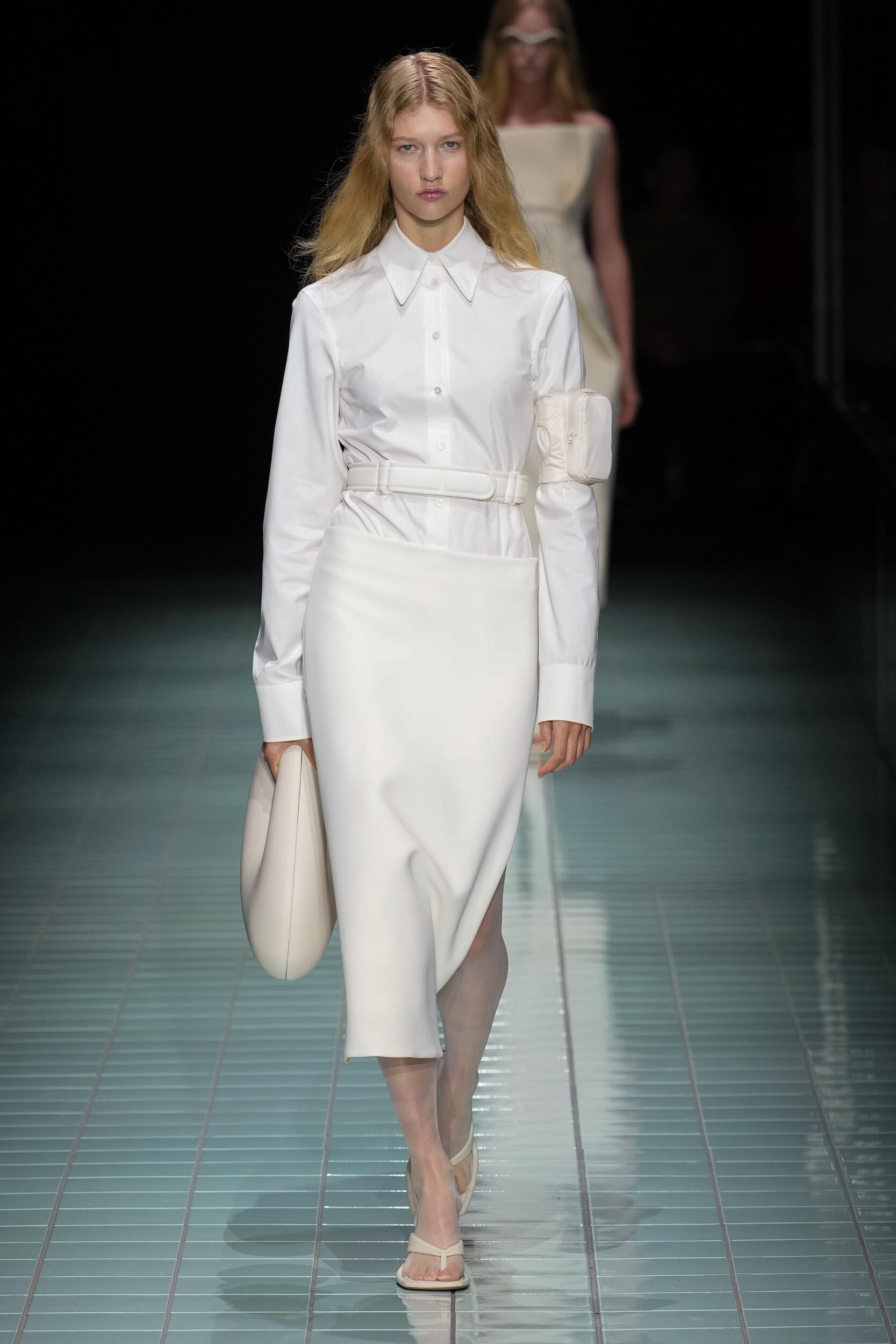 Look 28