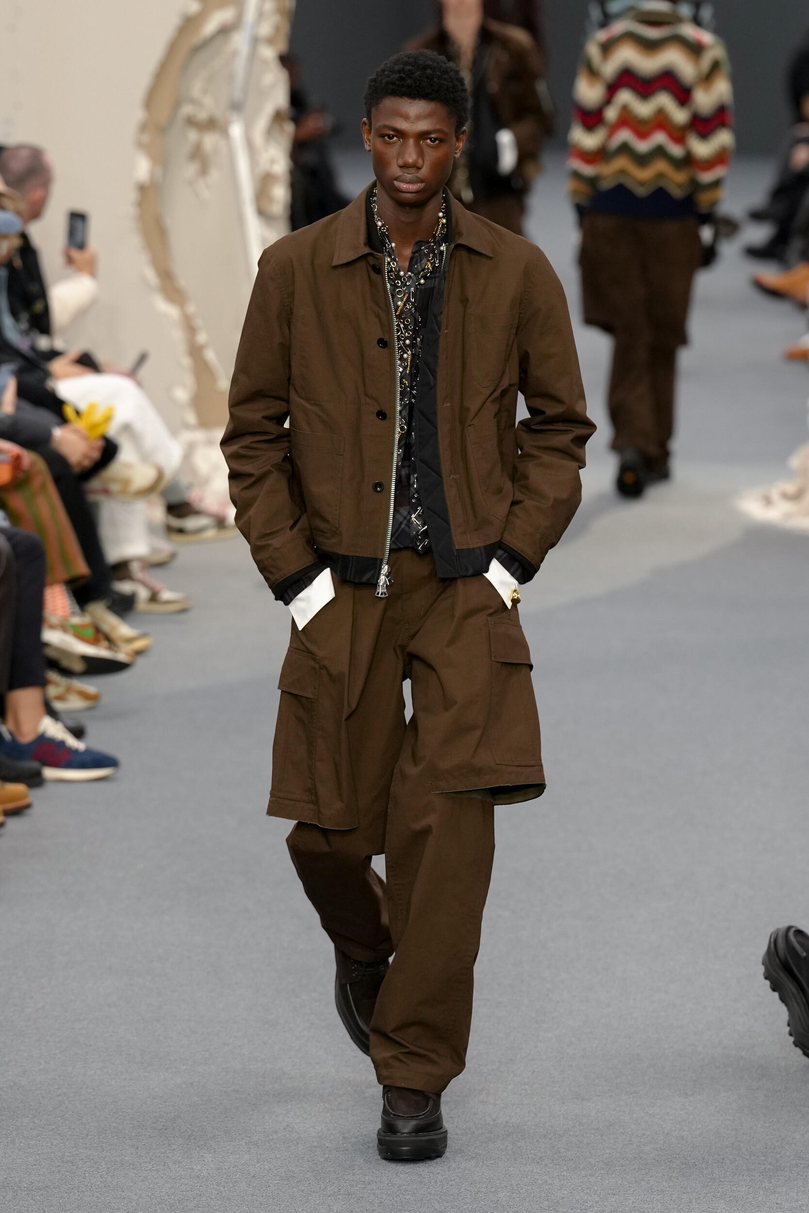 Look 30