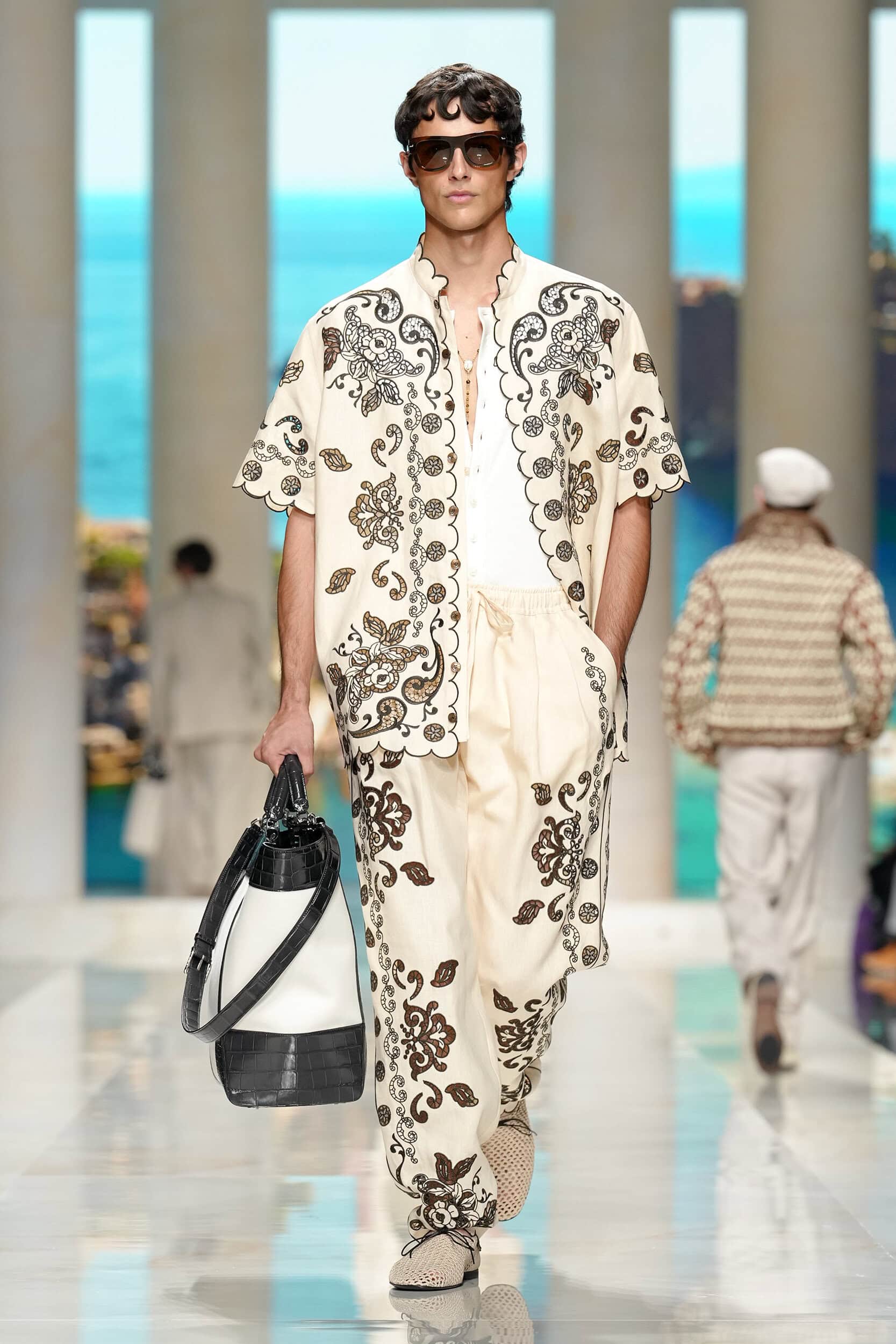 Look 36