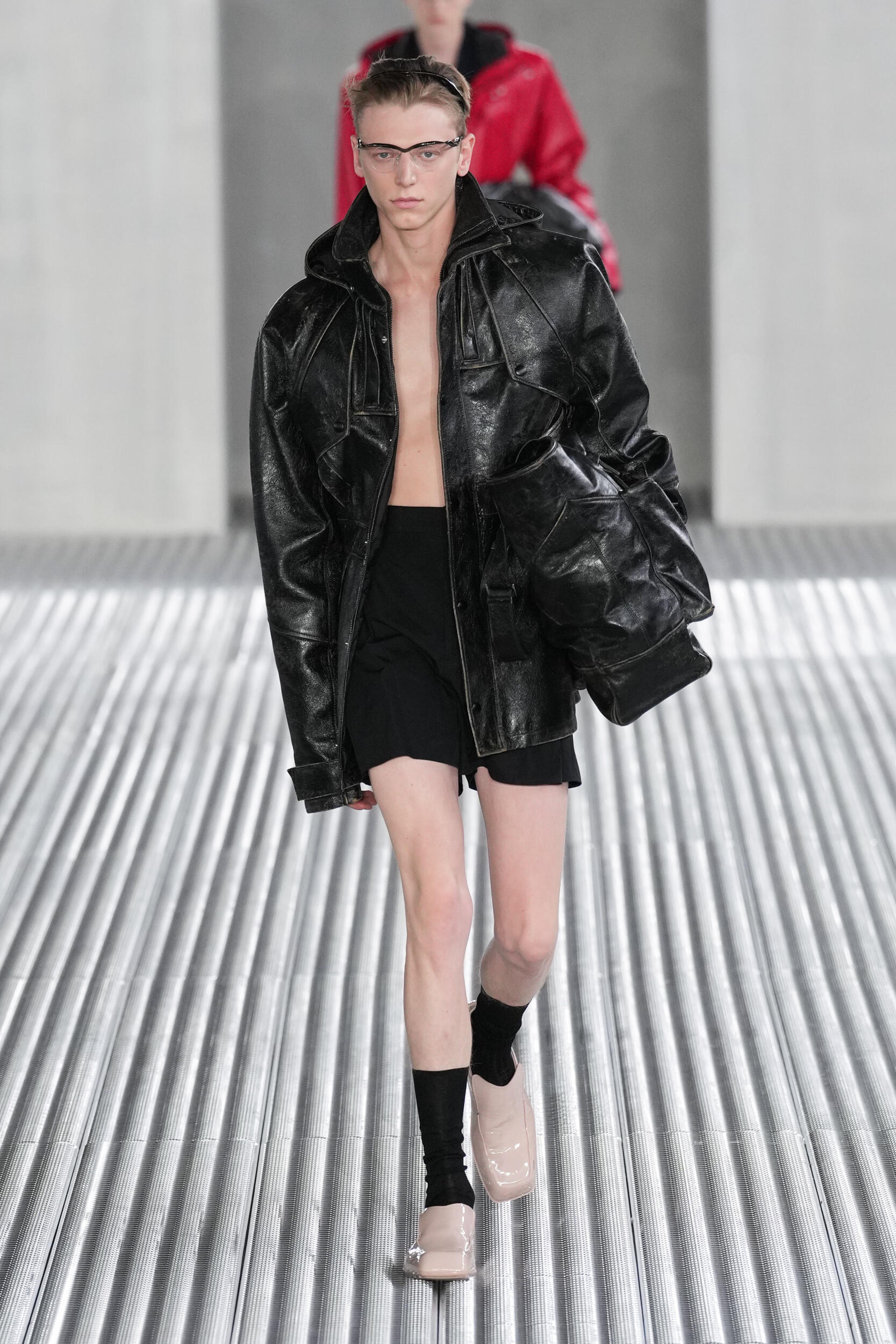 Look 32
