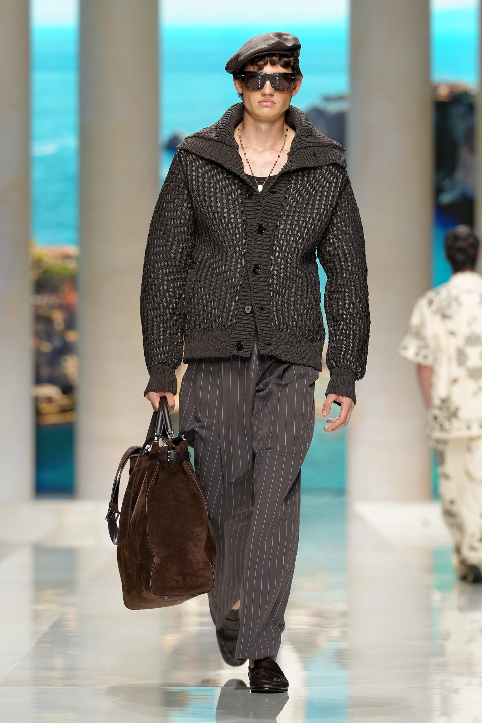 Look 38