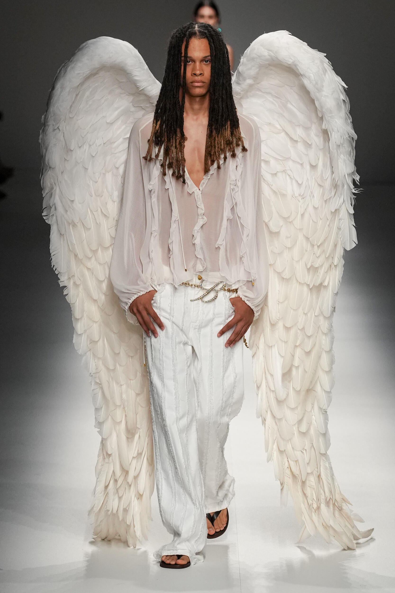 Look 48