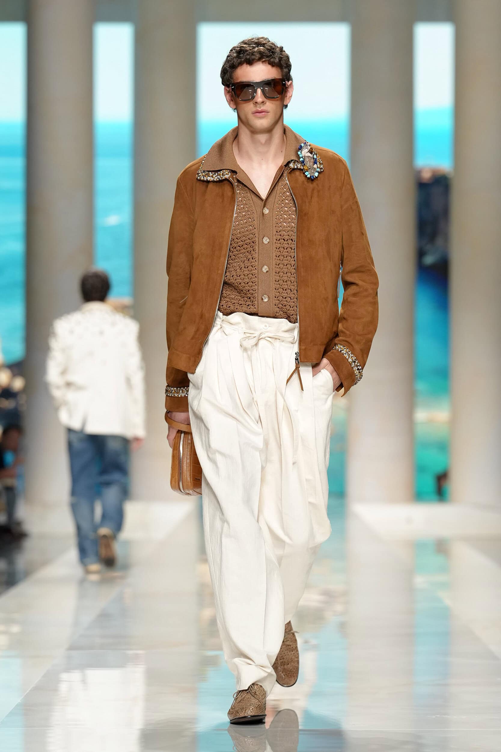Look 41
