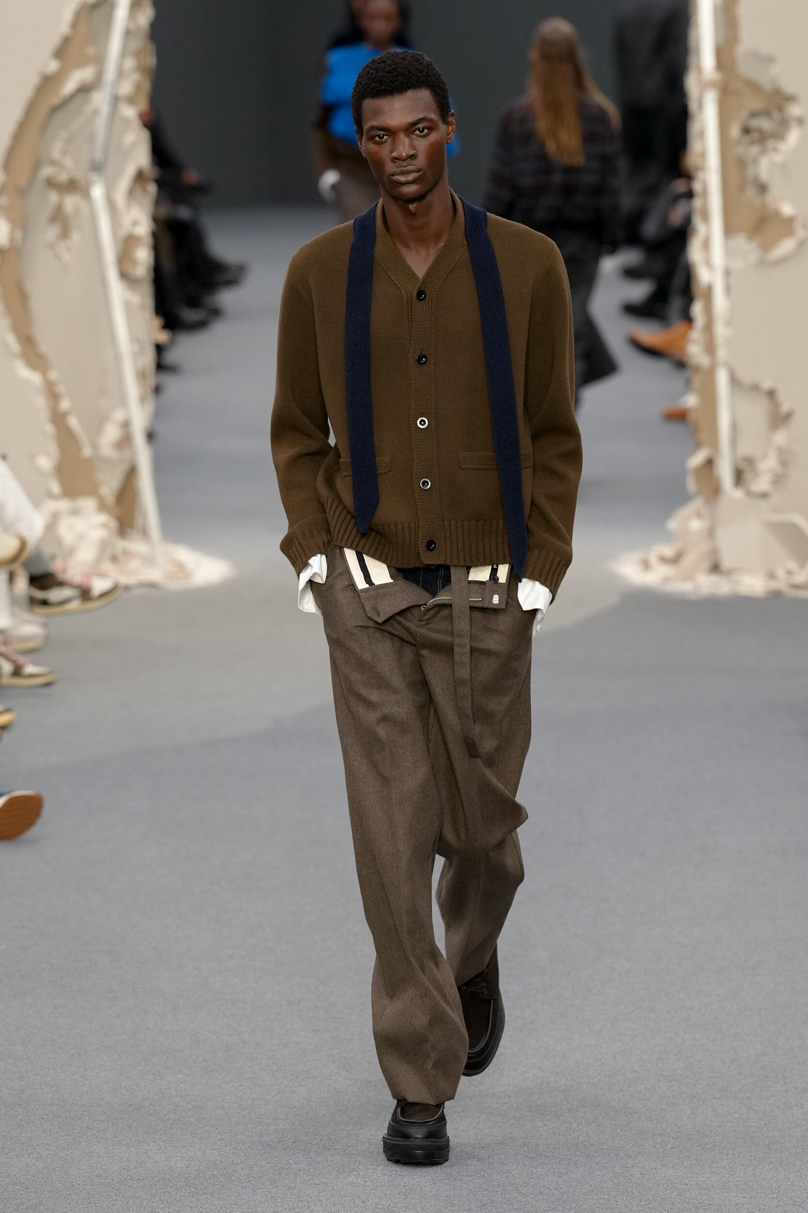 Look 35