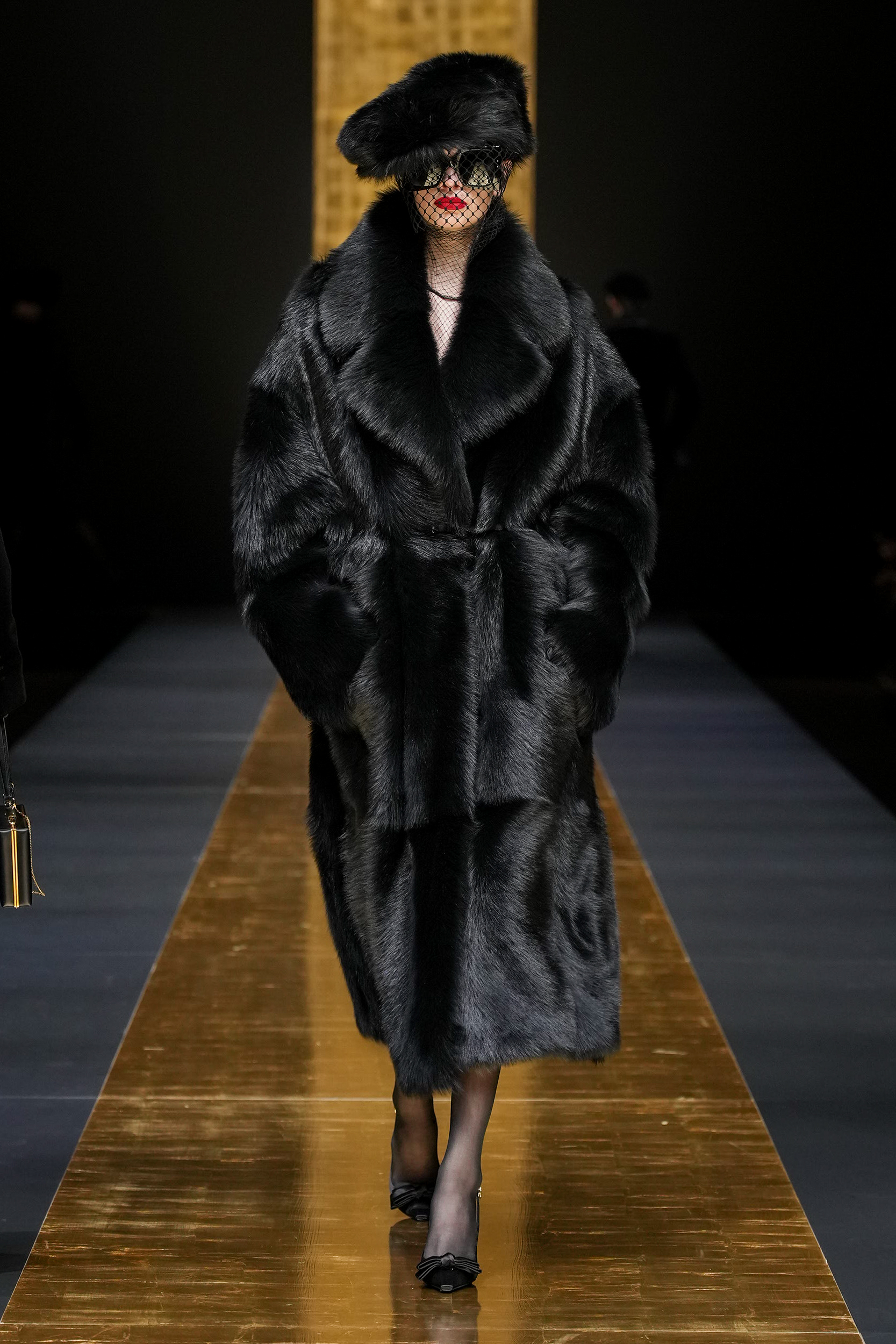 Look 24
