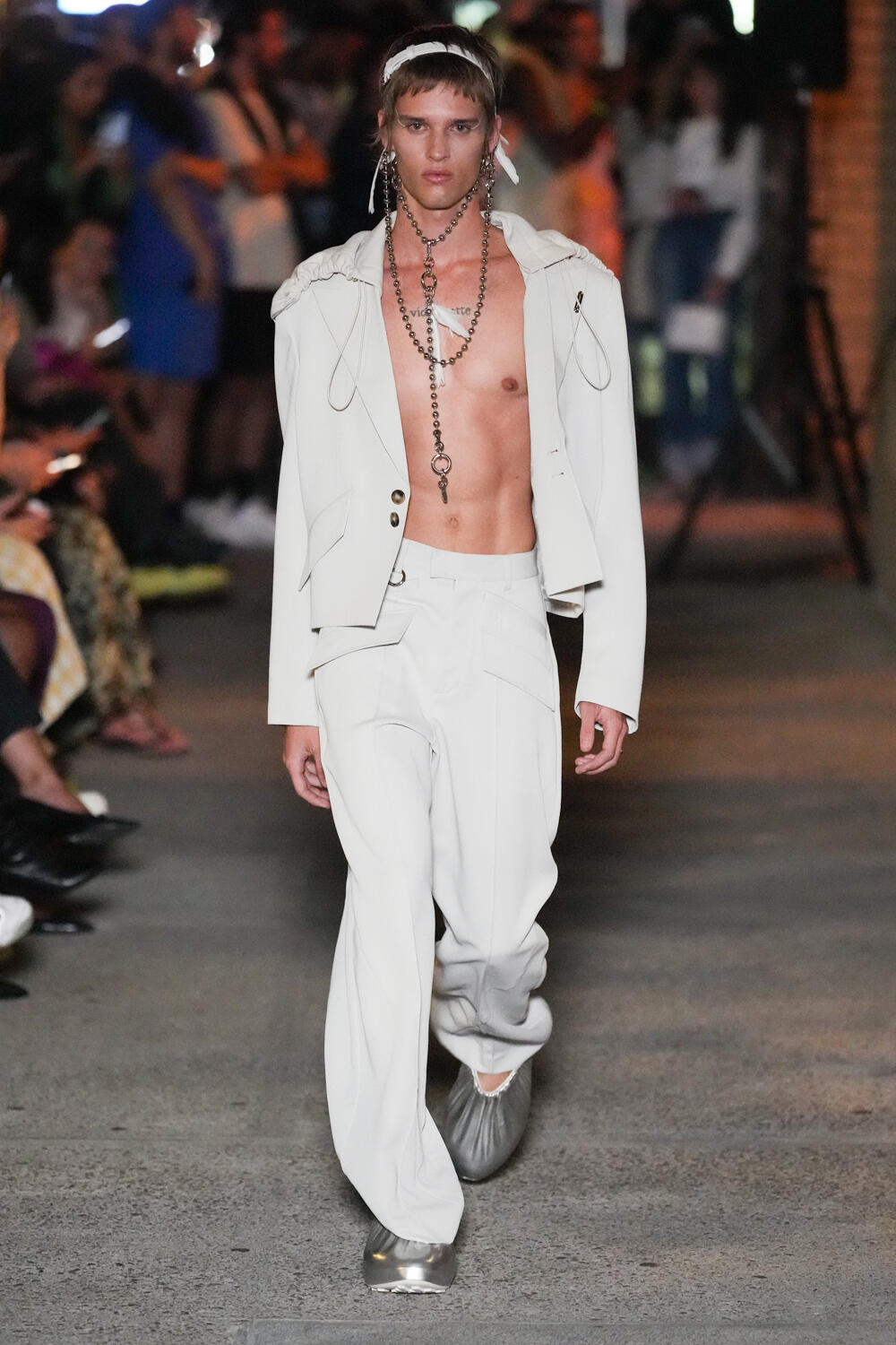 Look 26