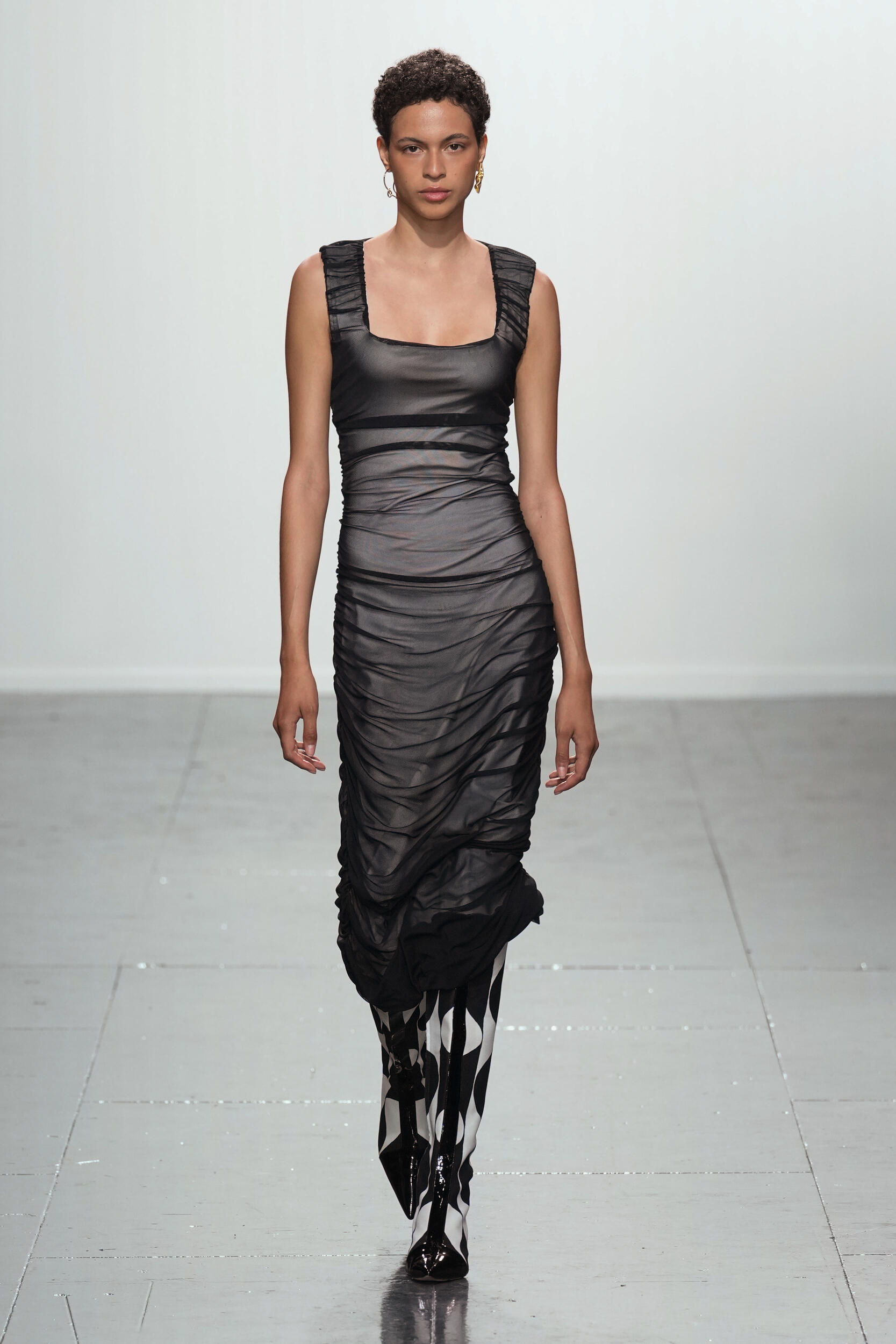 Look 26