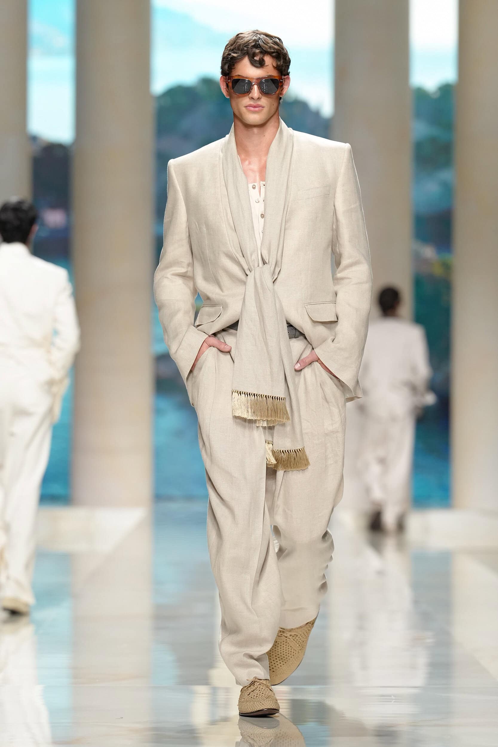 Look 45