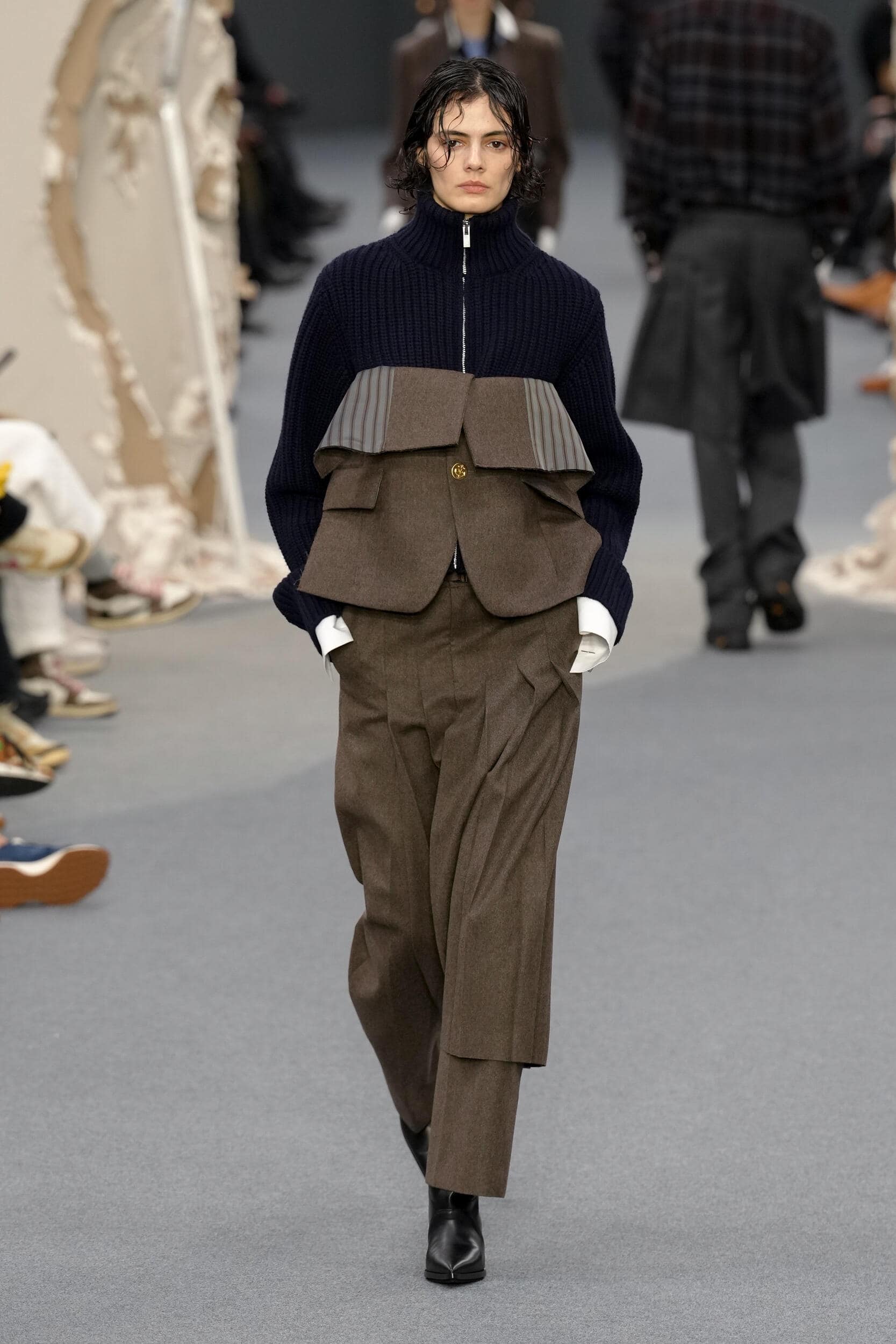 Look 37