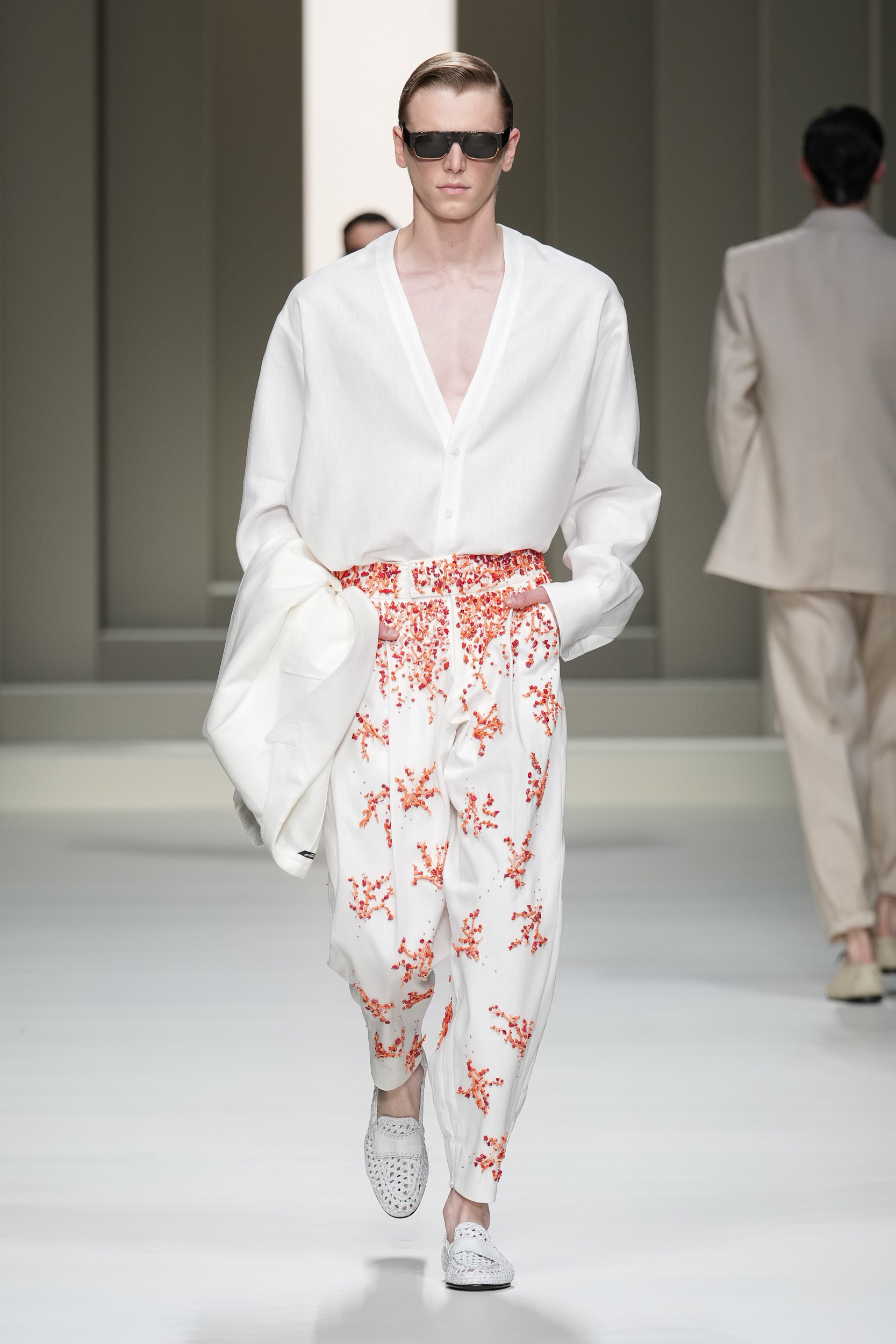 Look 29