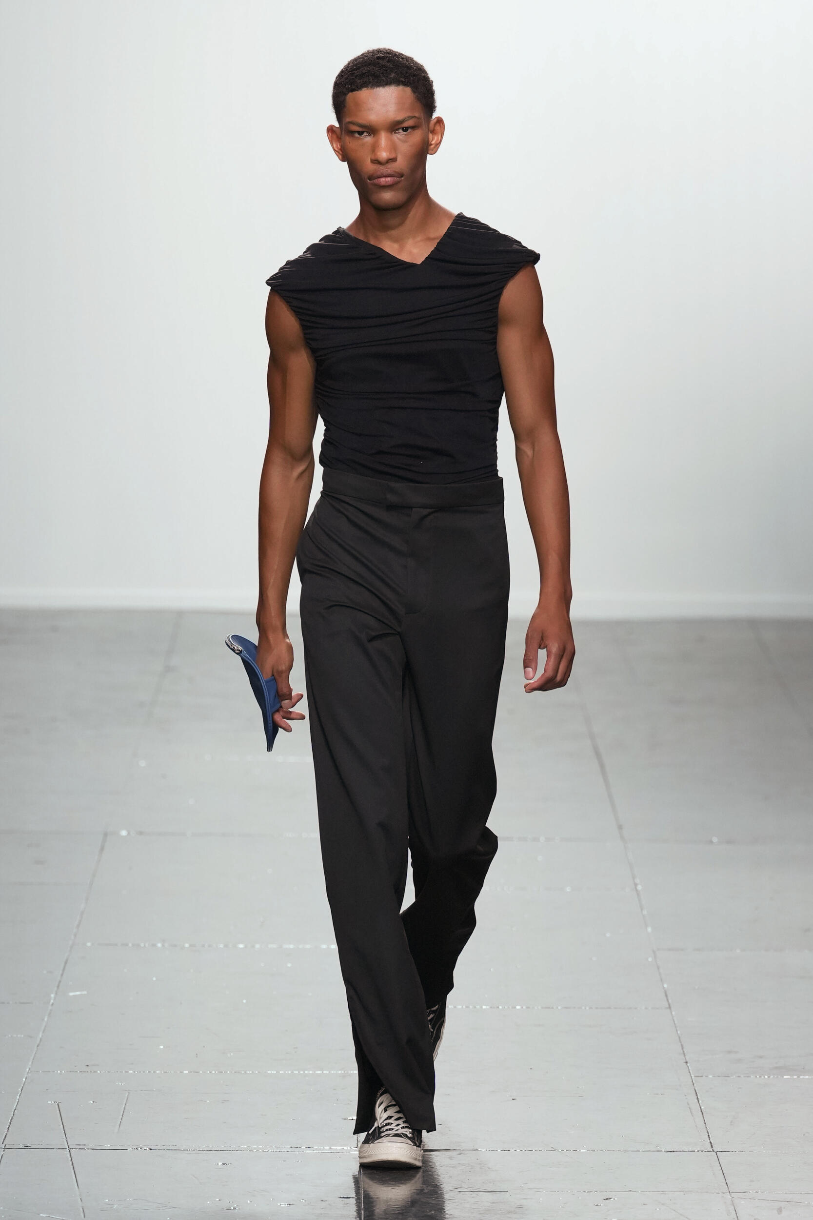 Look 27
