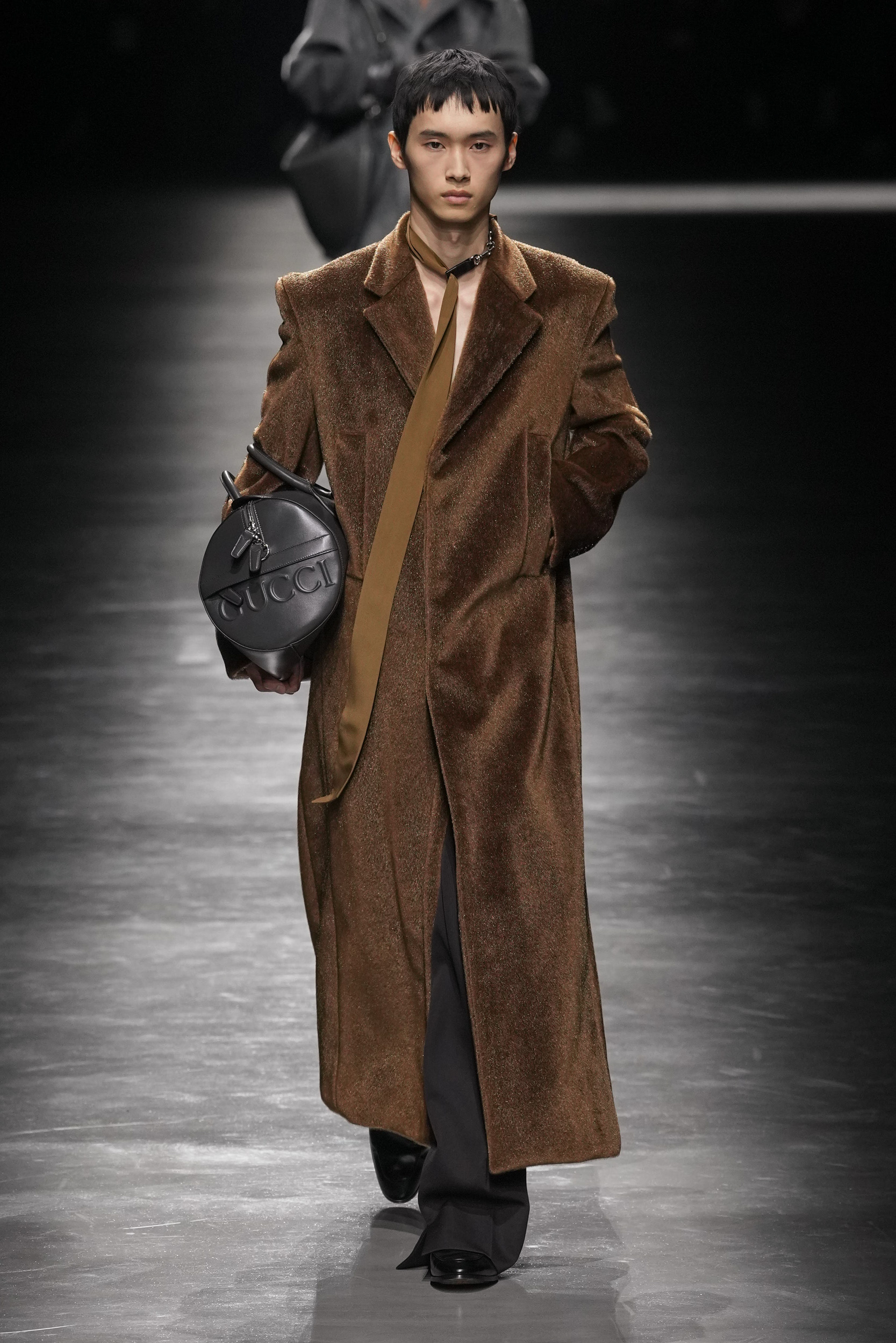 Look 24