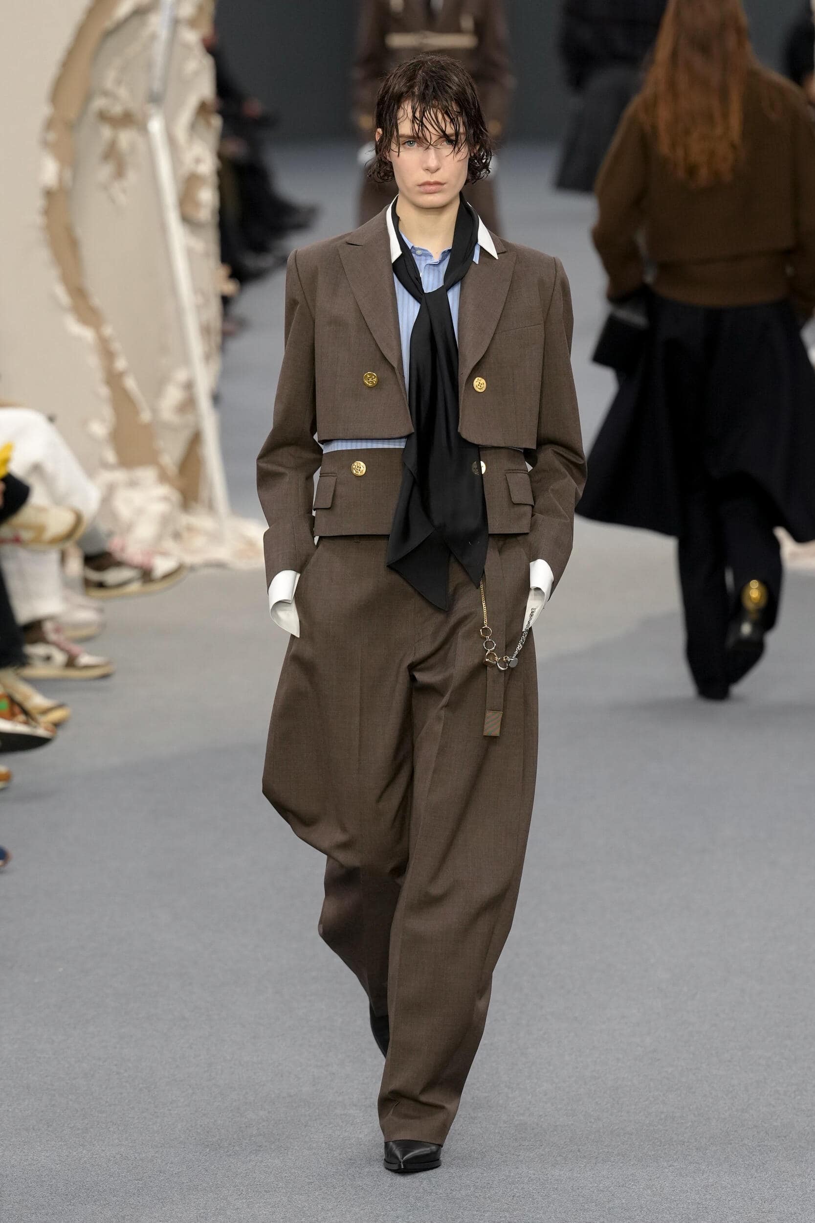 Look 38