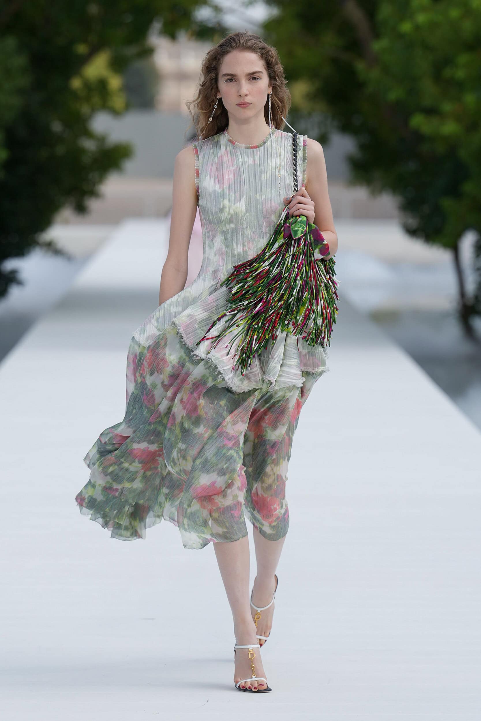 Look 24