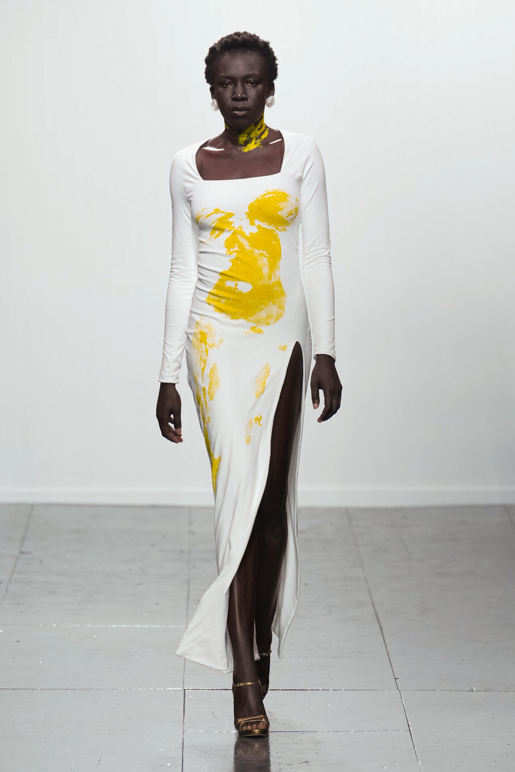 Look 29