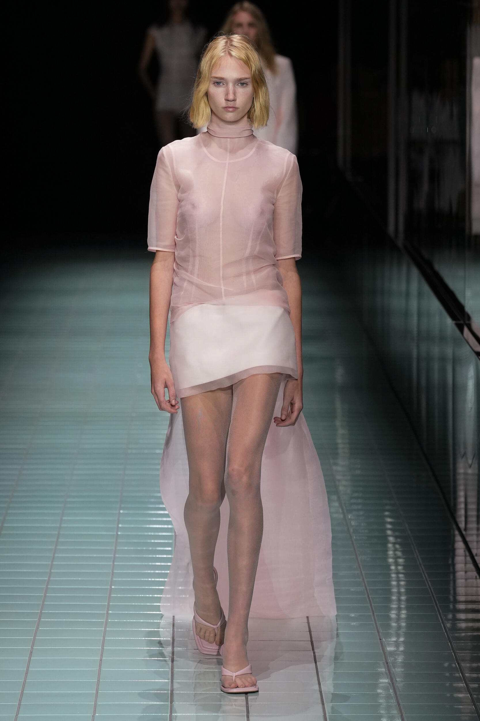 Look 39
