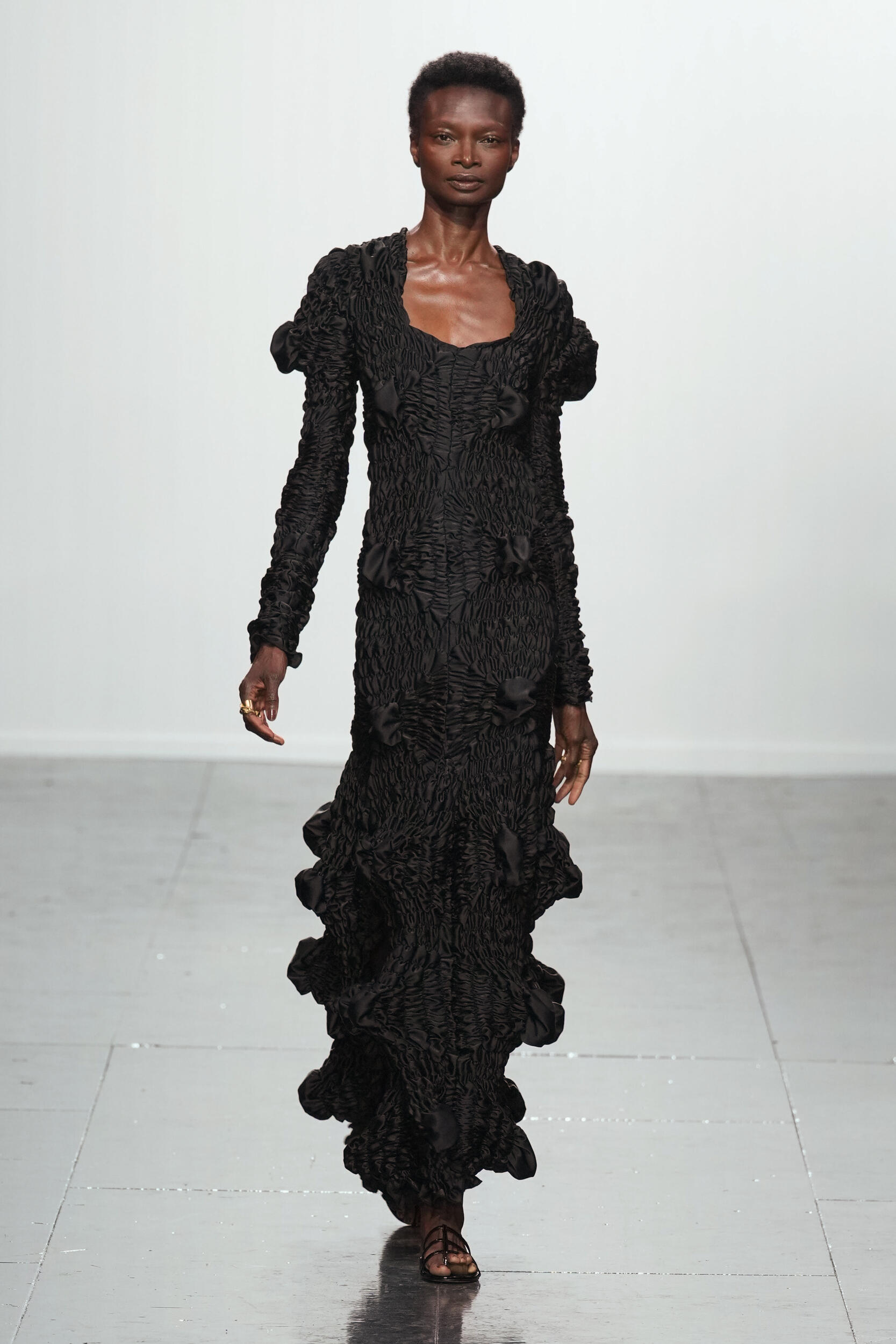 Look 30