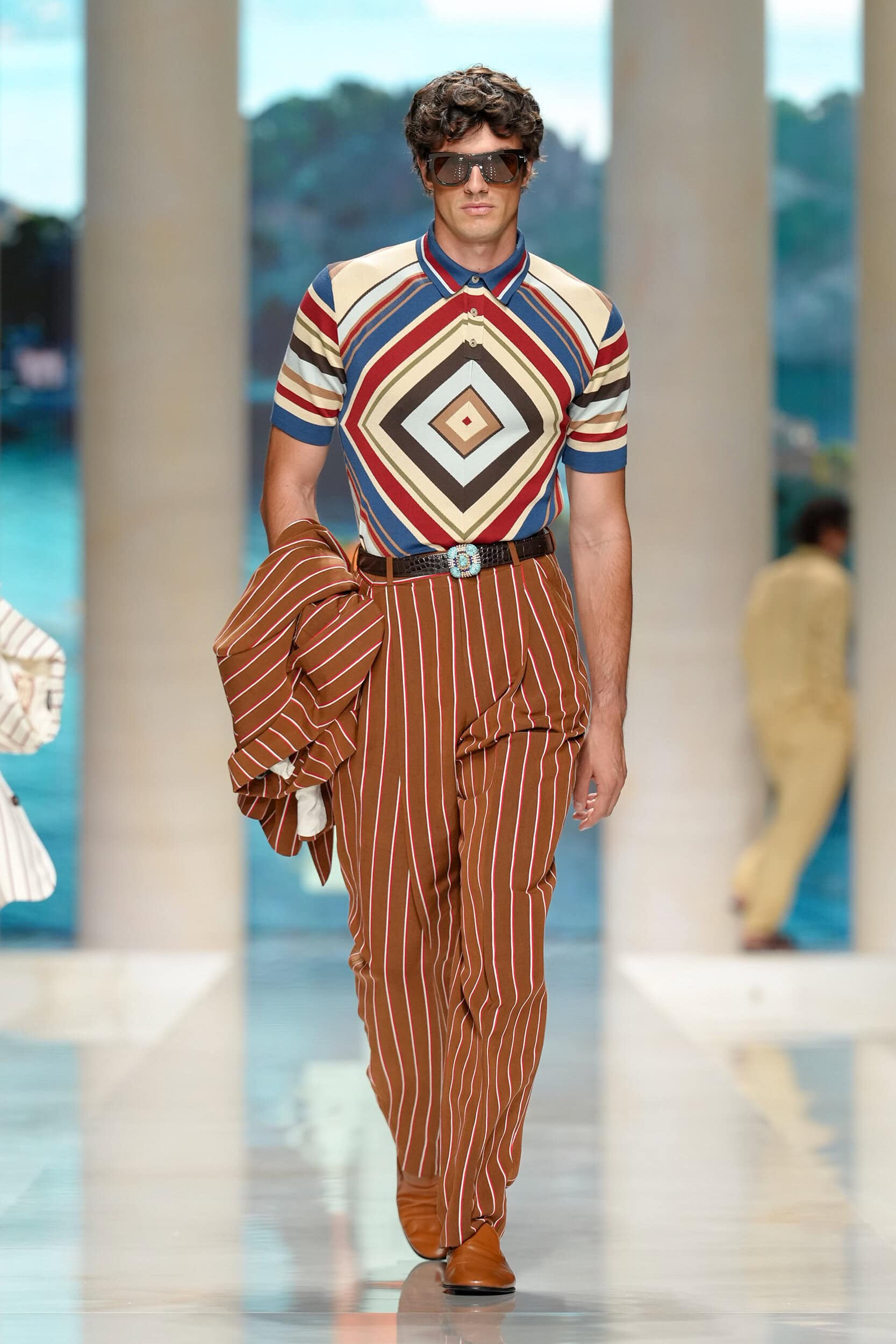 Look 57