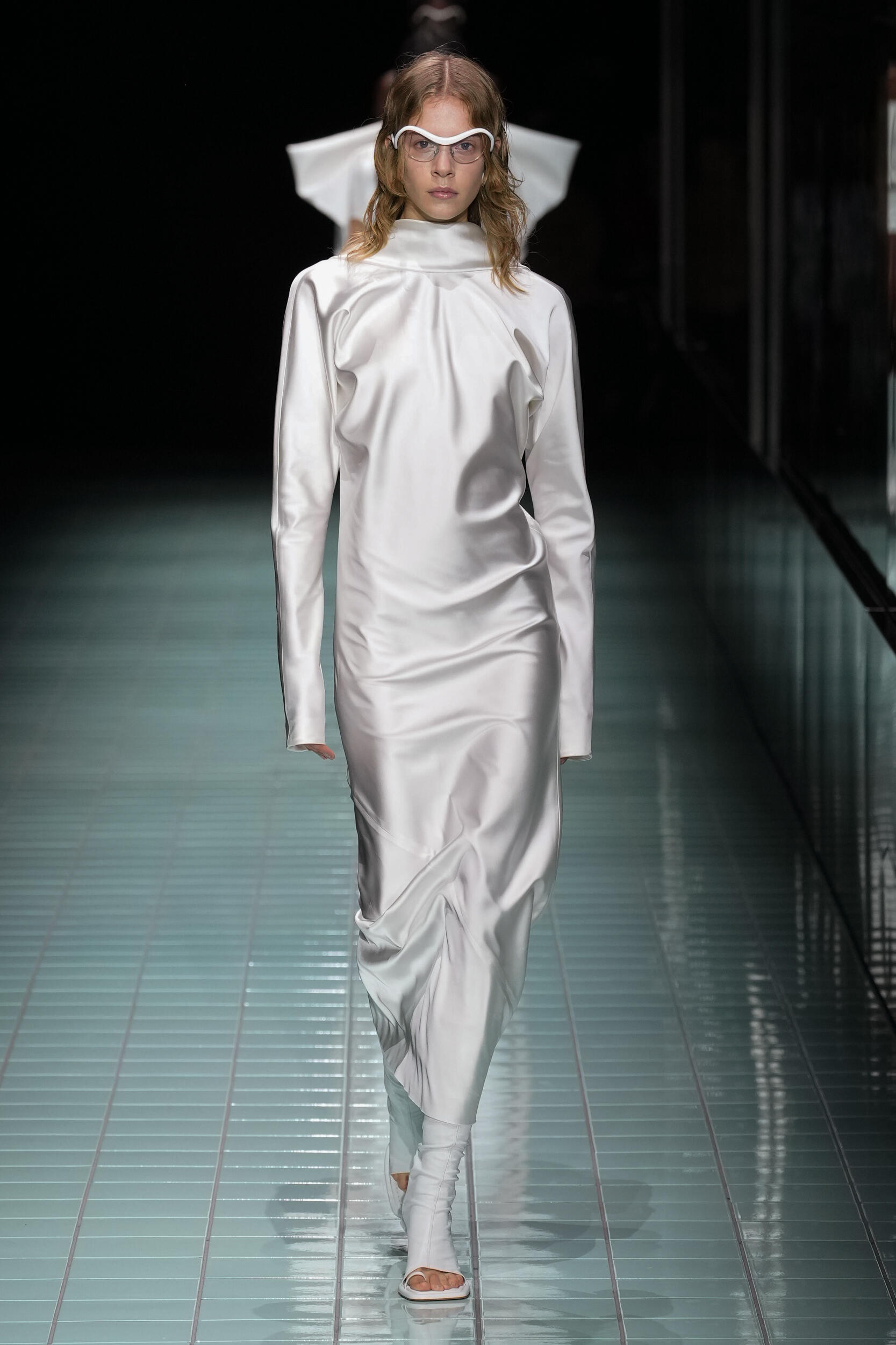Look 48