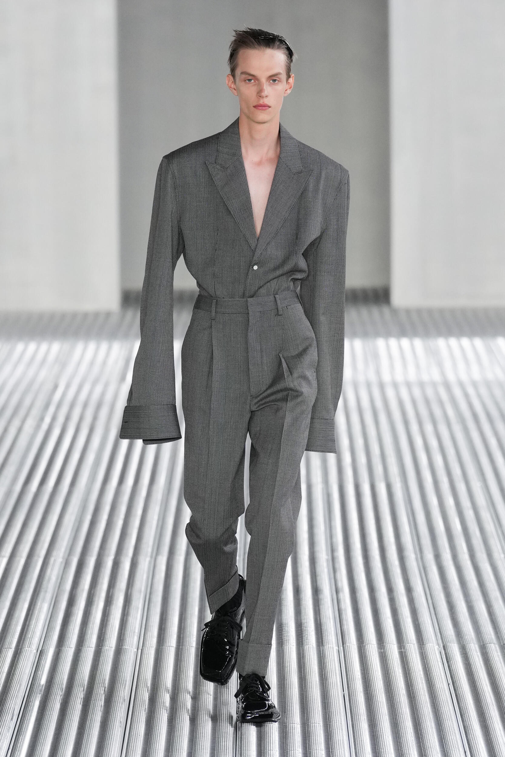 Look 46