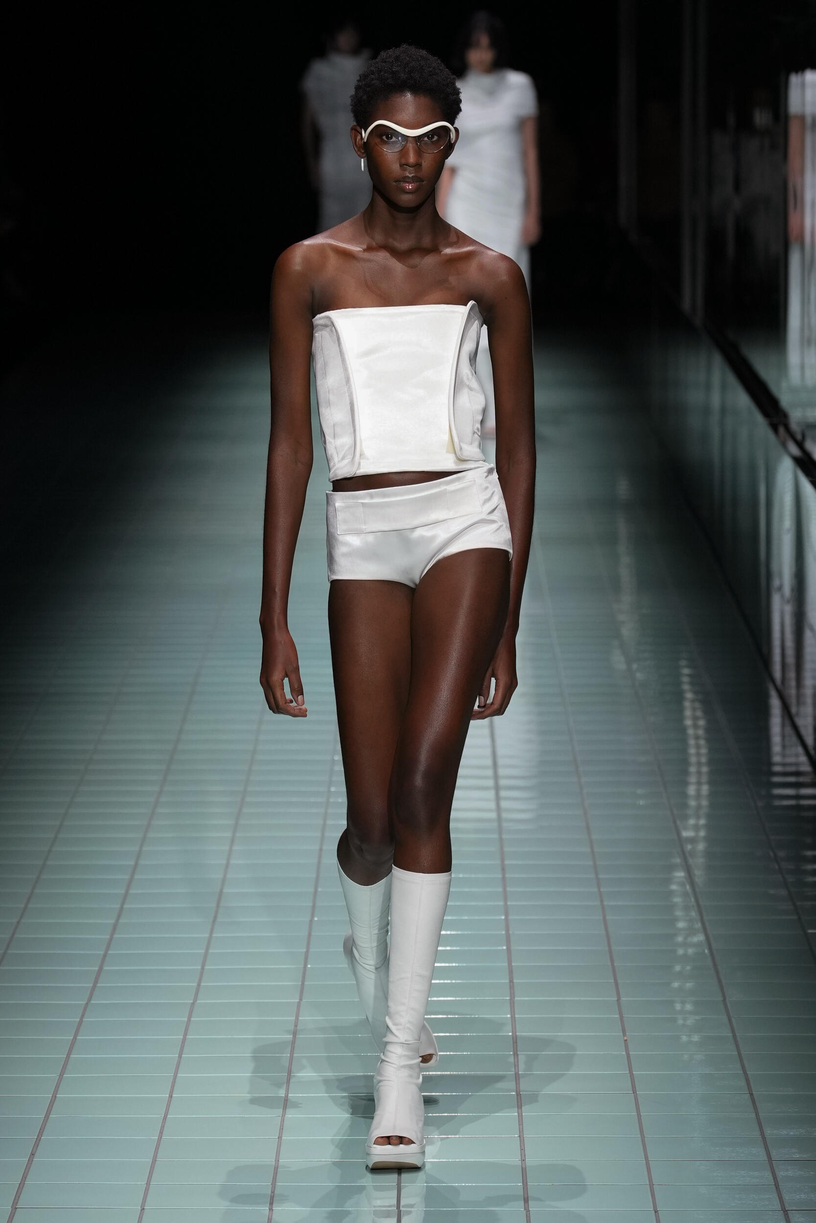 Look 49