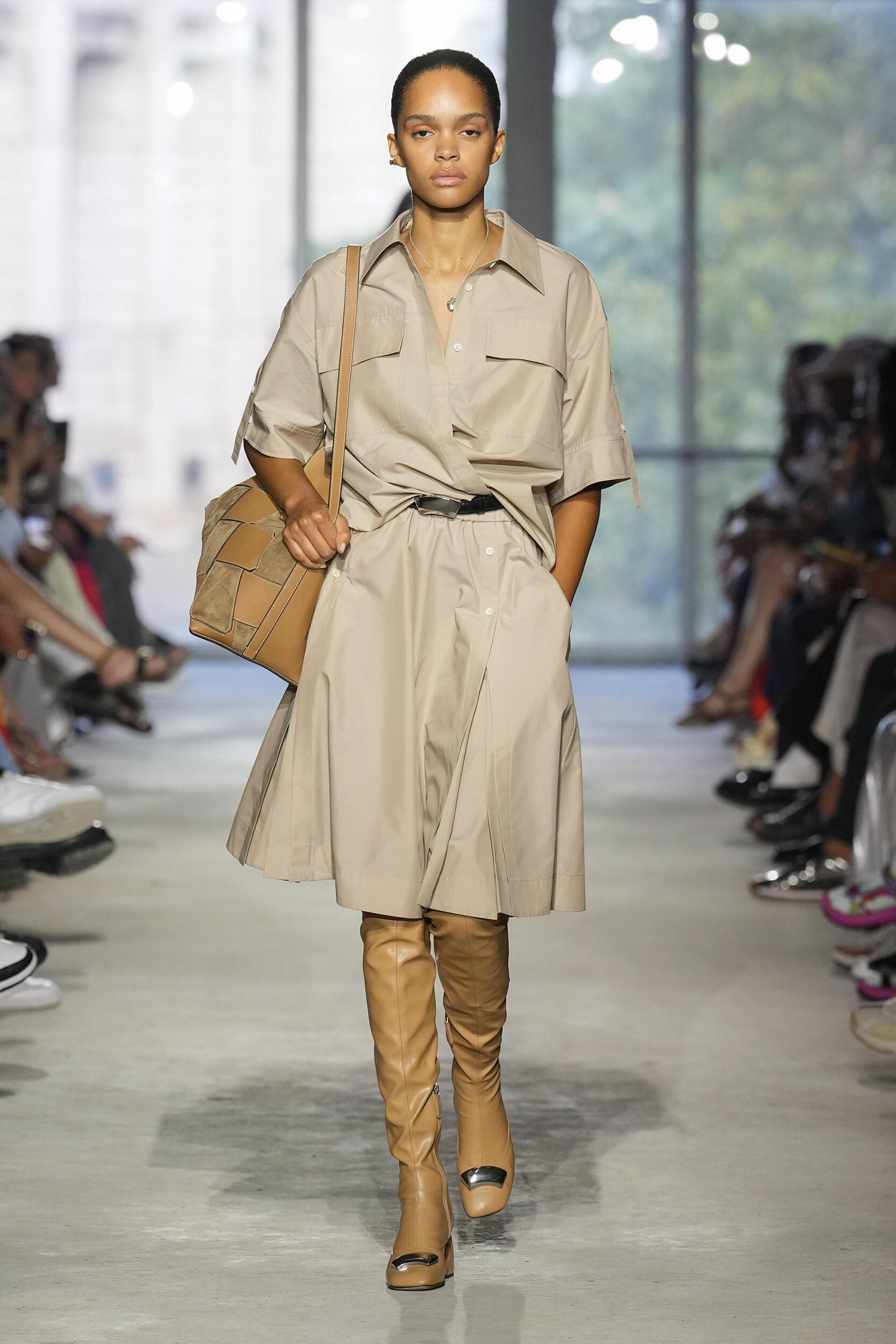 Look 48