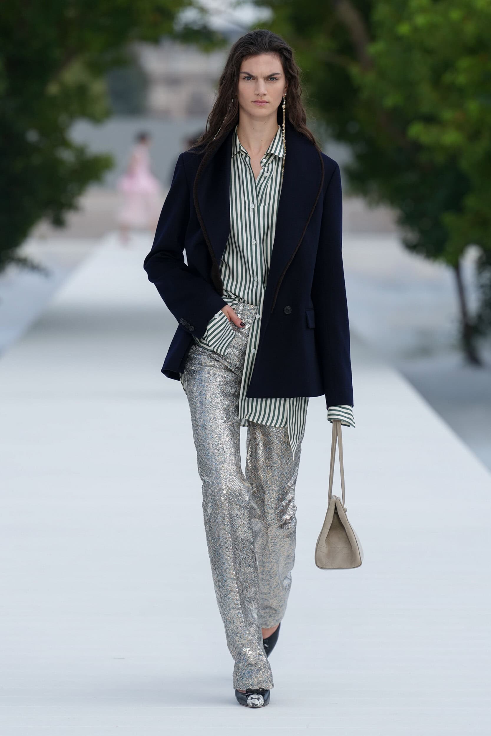 Look 33