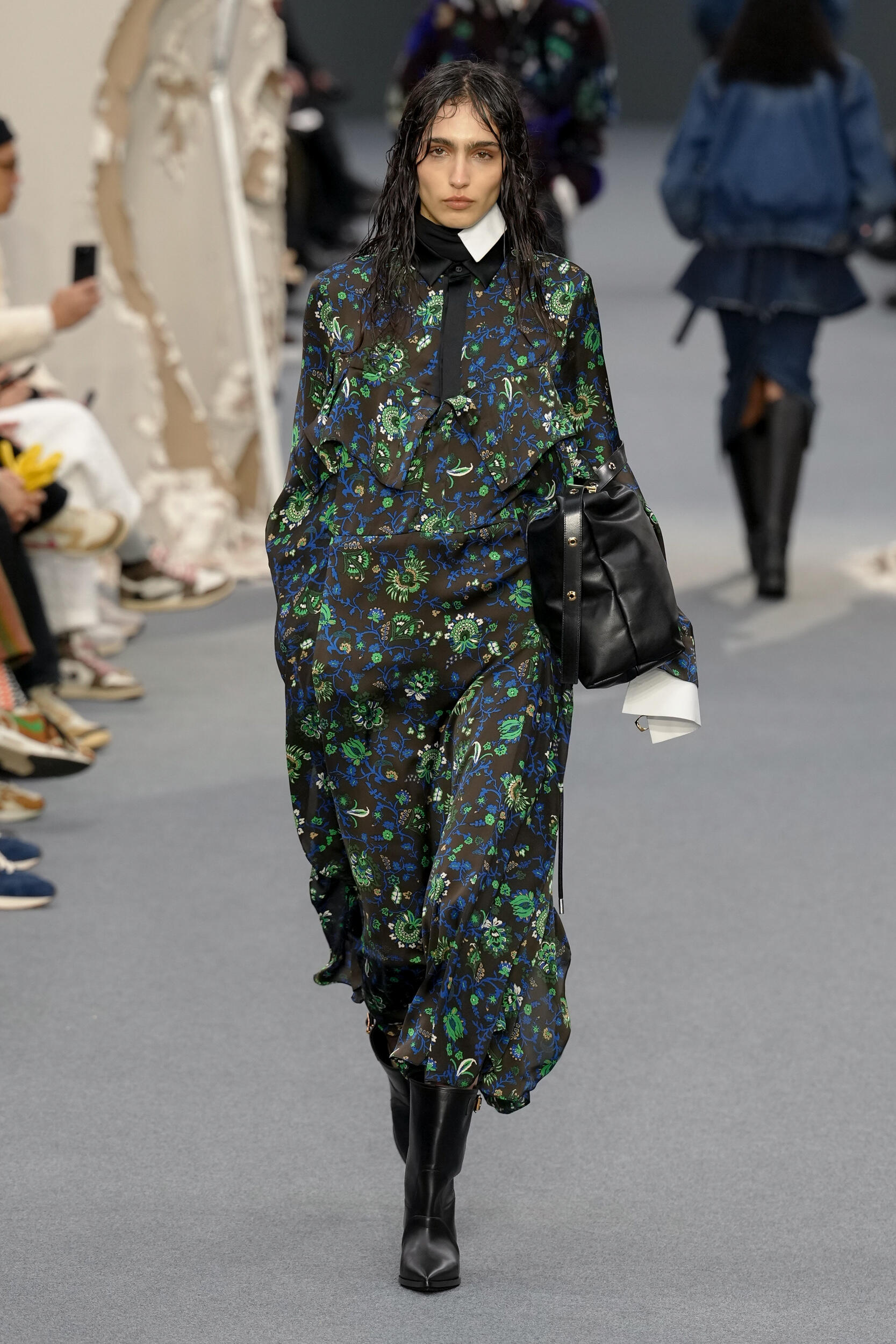 Look 54