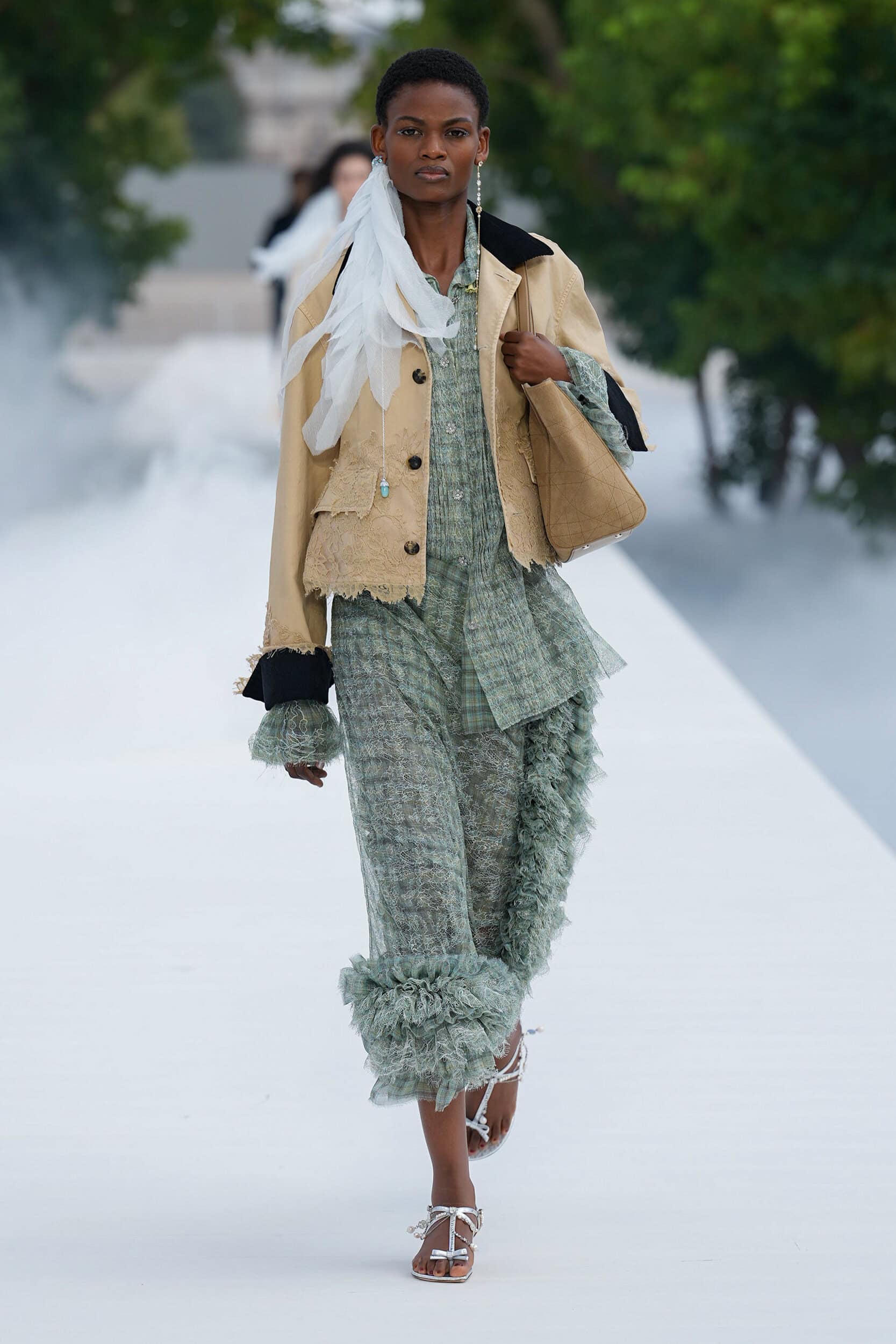 Look 34