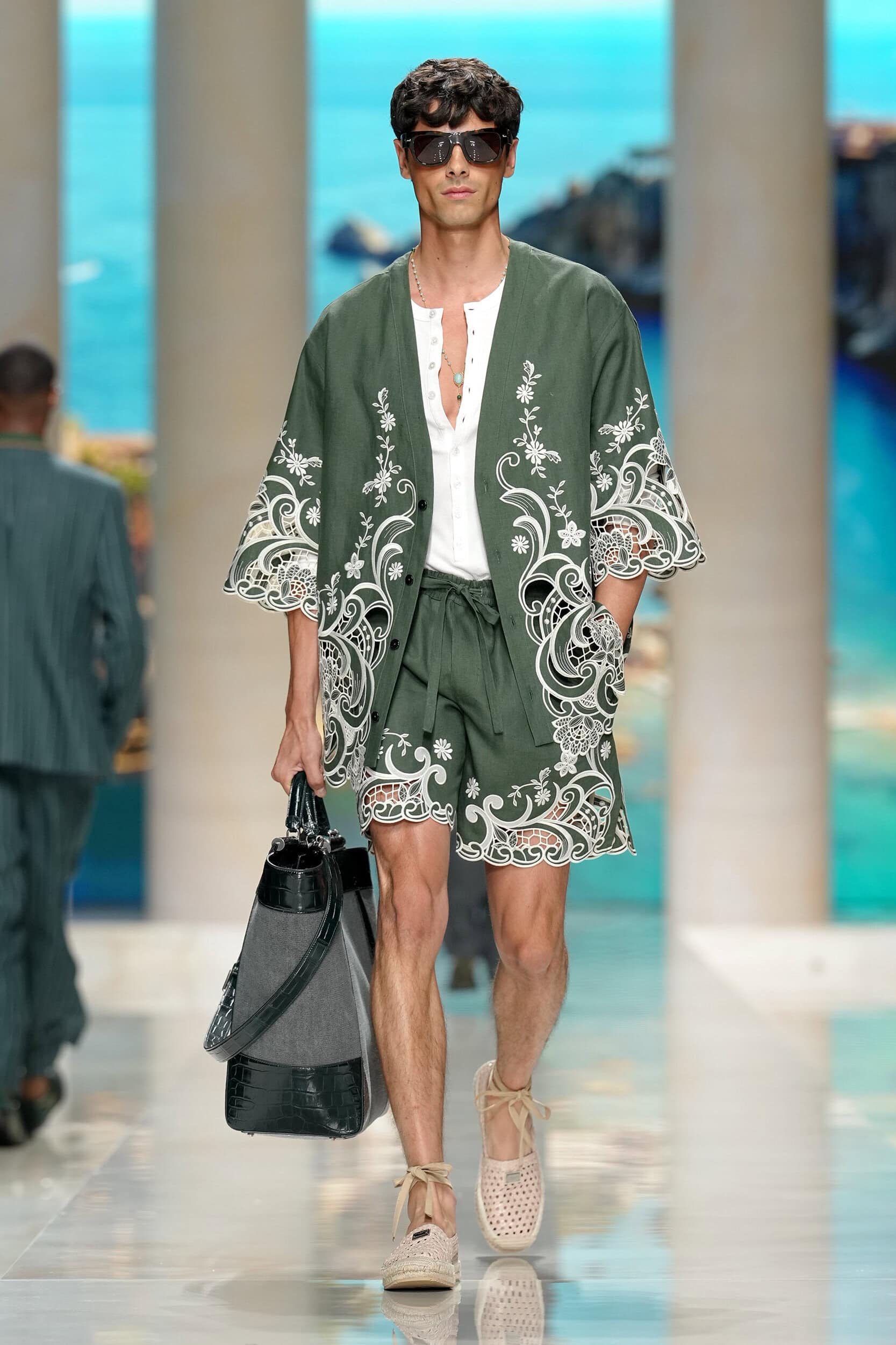 Look 73