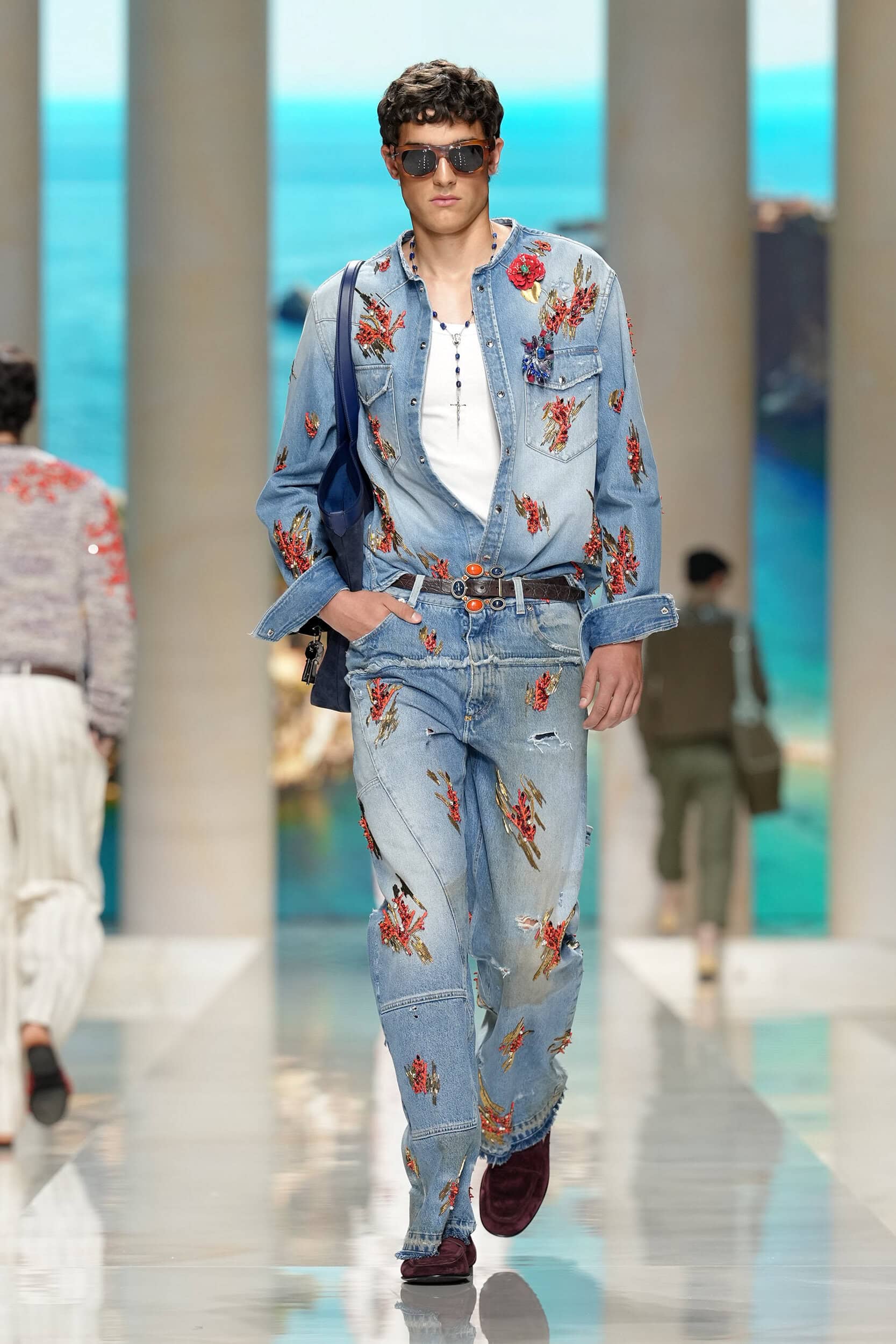 Look 79