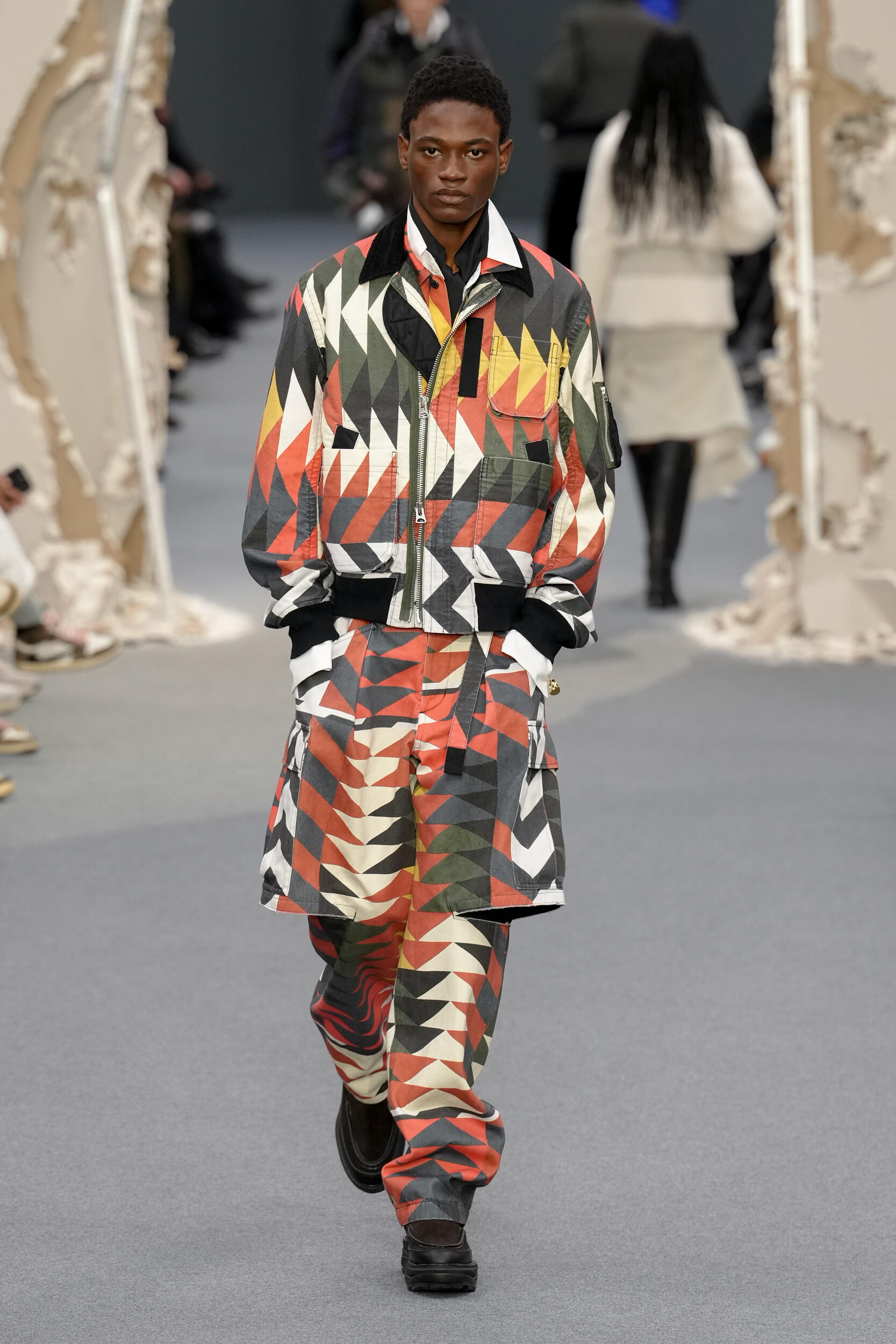 Look 60