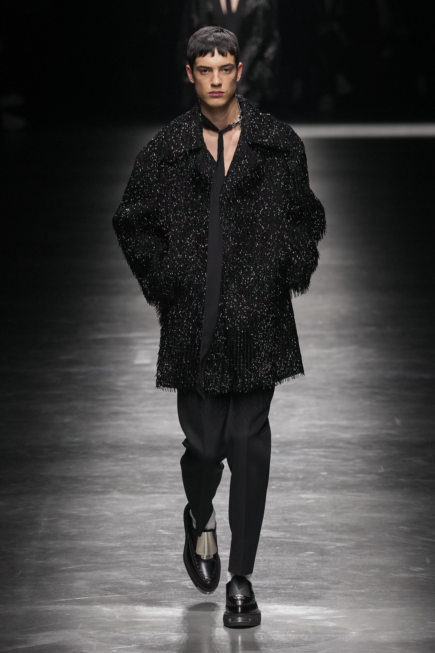 Look 44