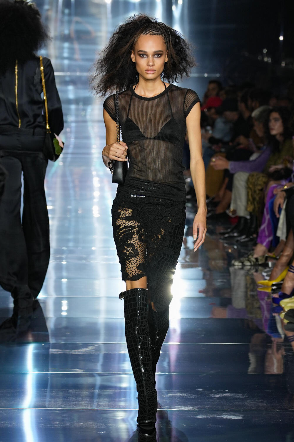 Look 29