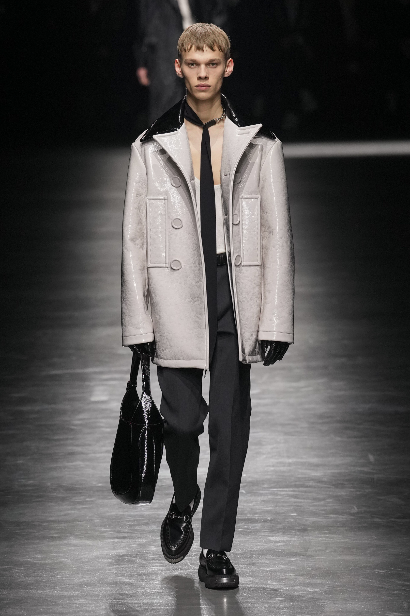 Look 50