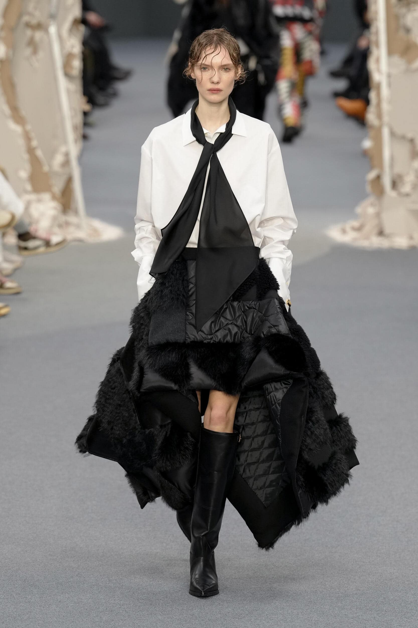 Look 70