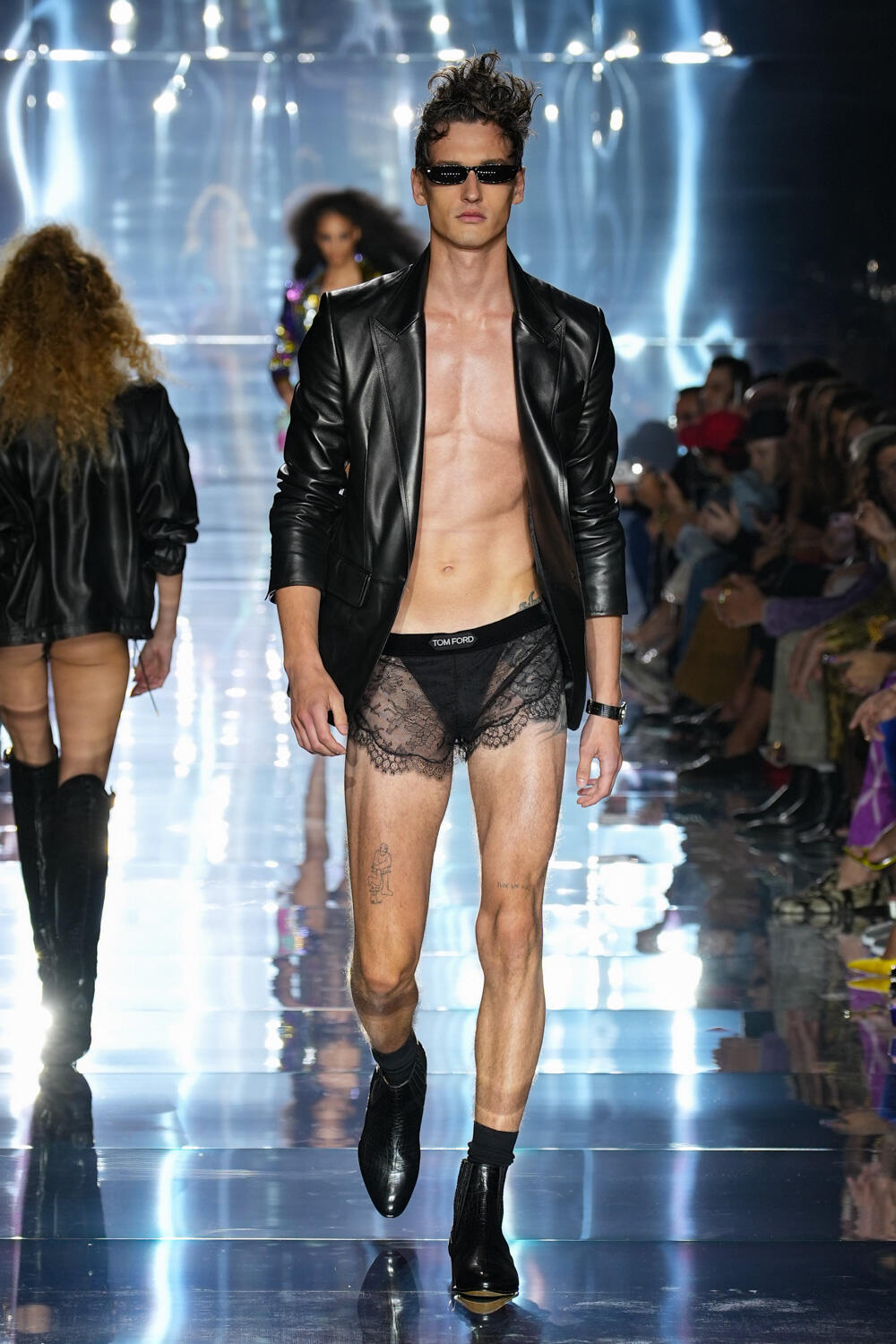 Look 36
