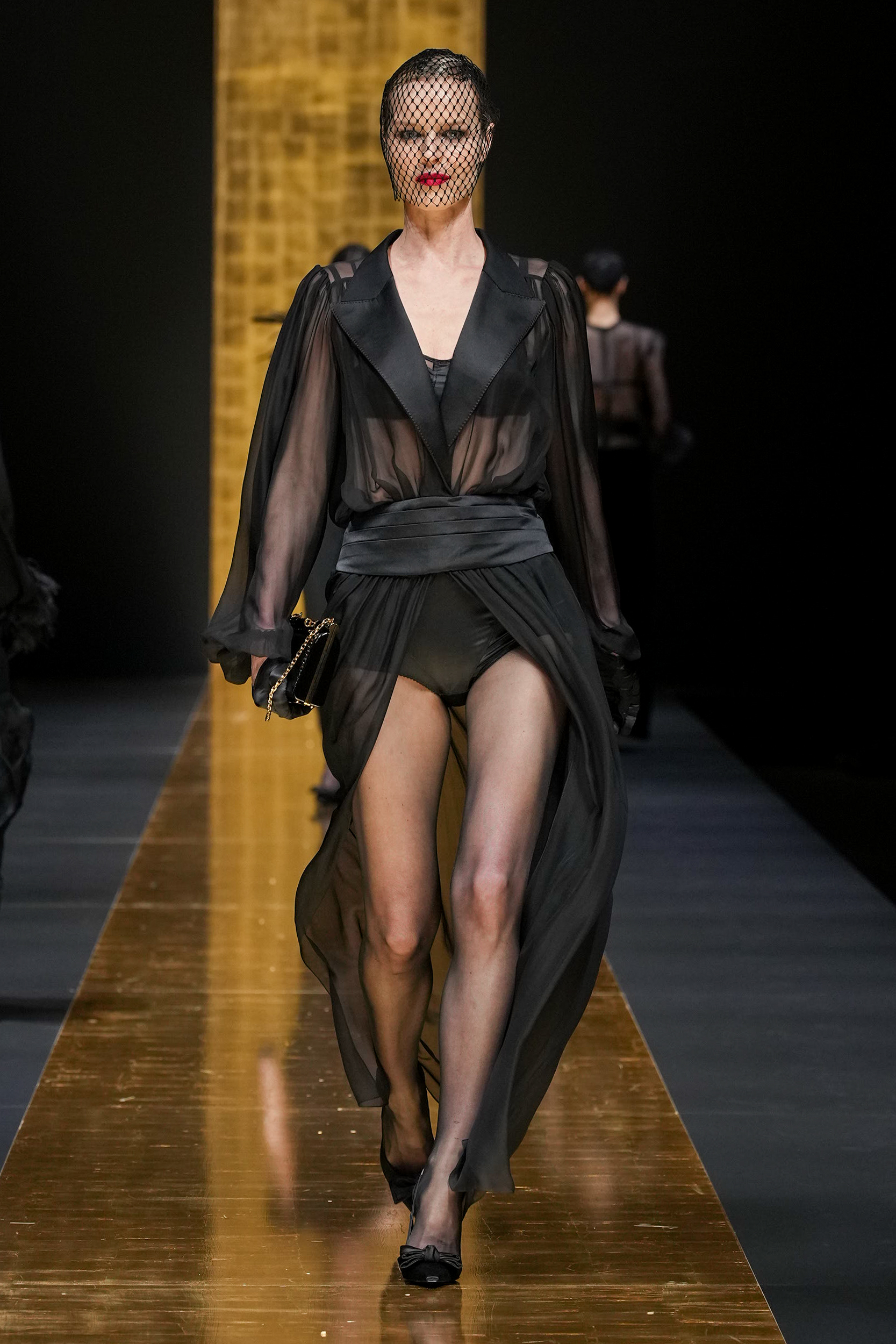 Look 60