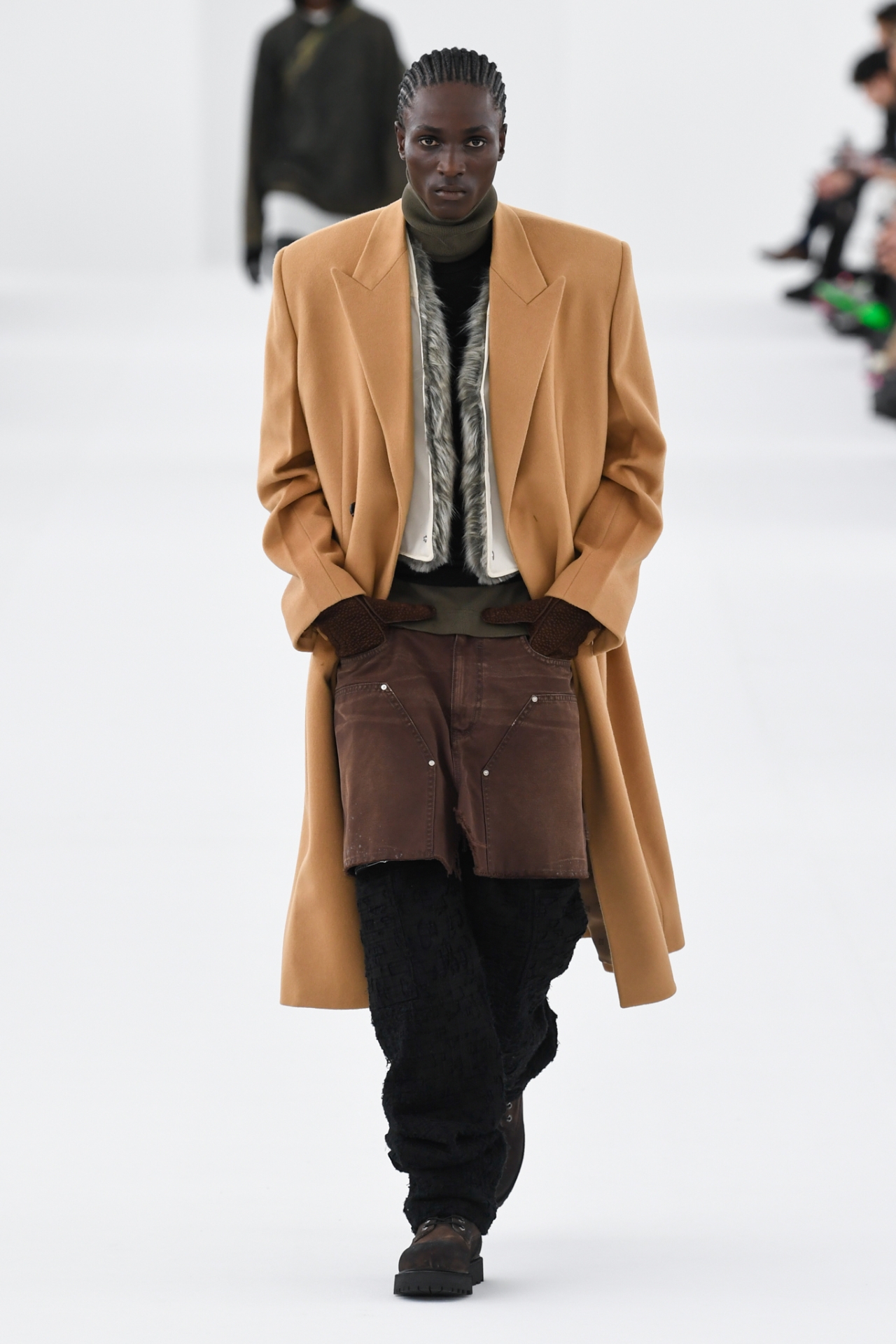 Look 9