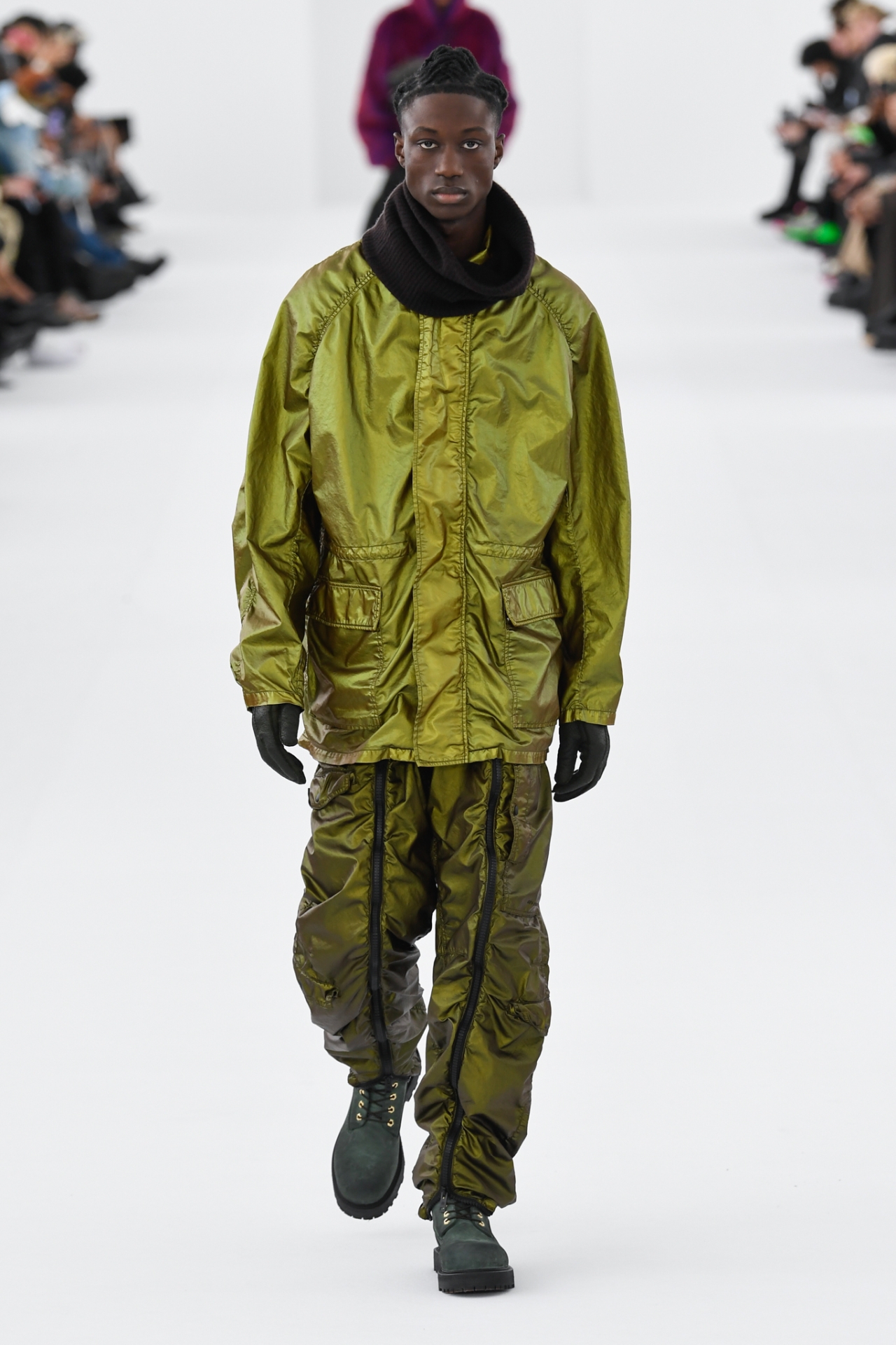 Look 30