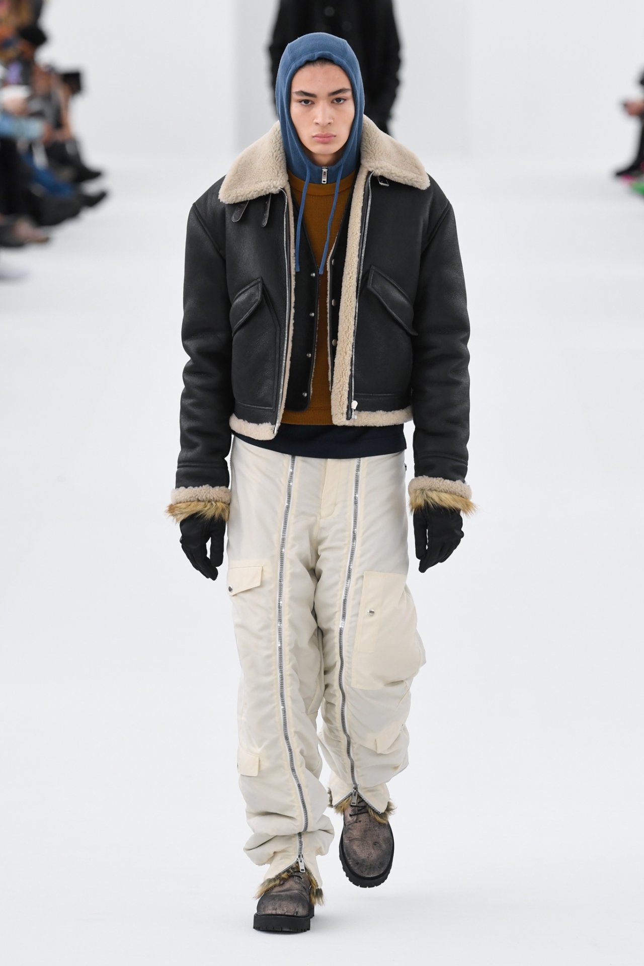 Look 33