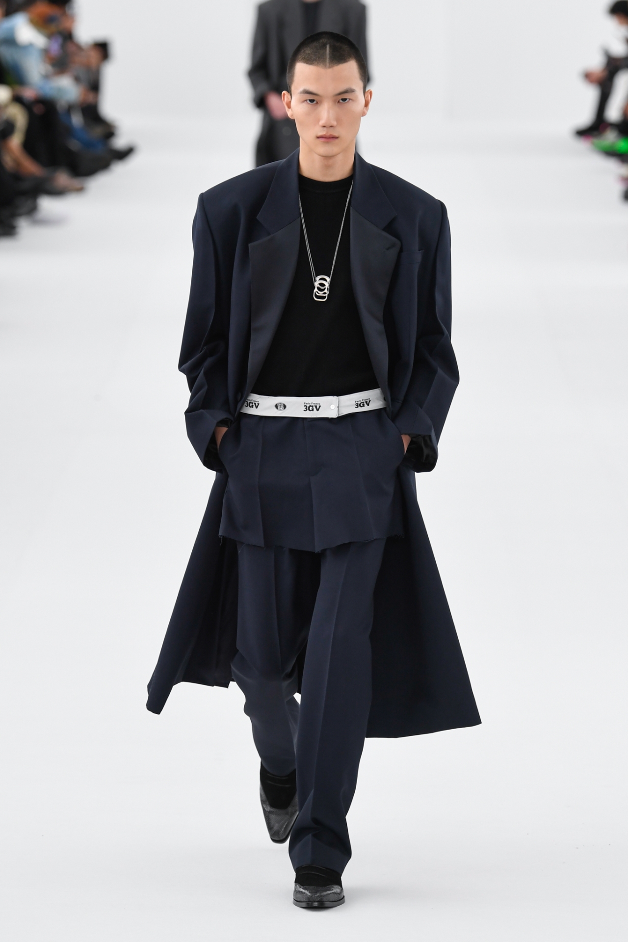 Look 38