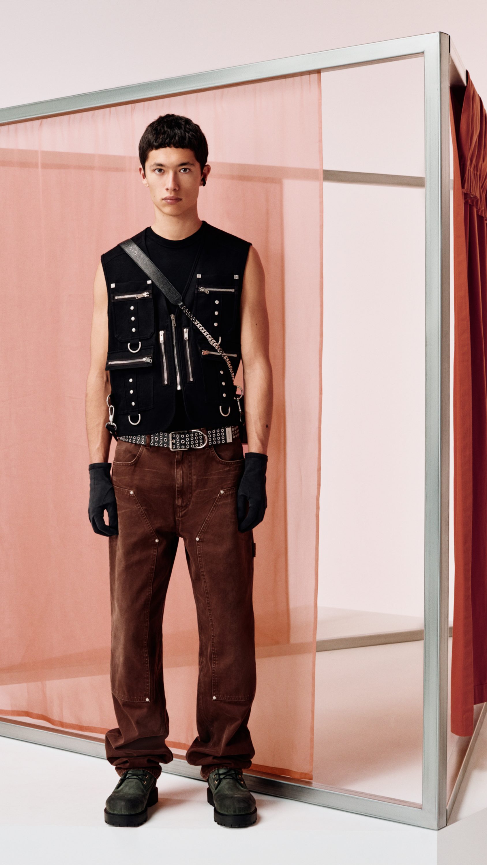 Look 12