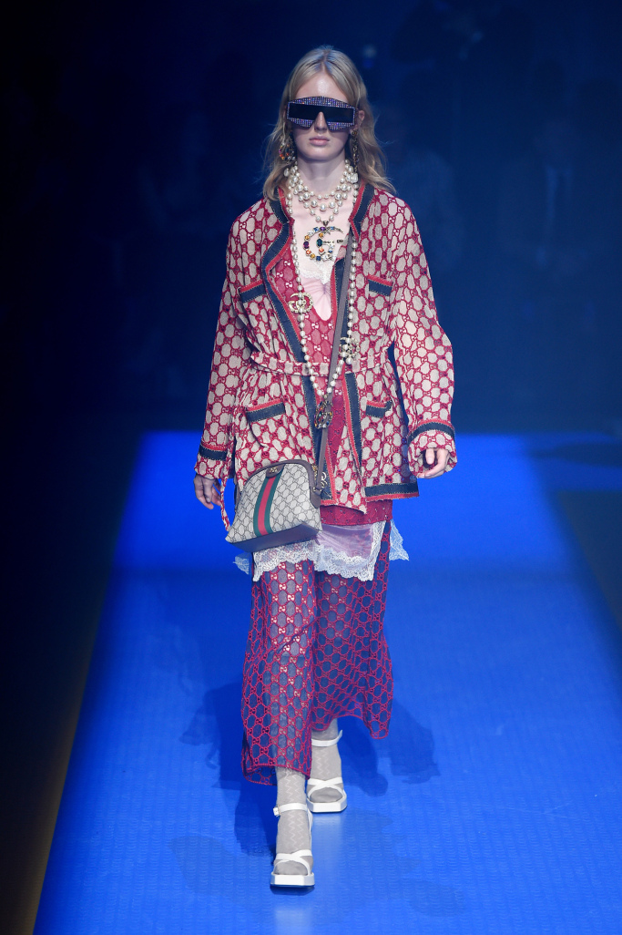 Look 8
